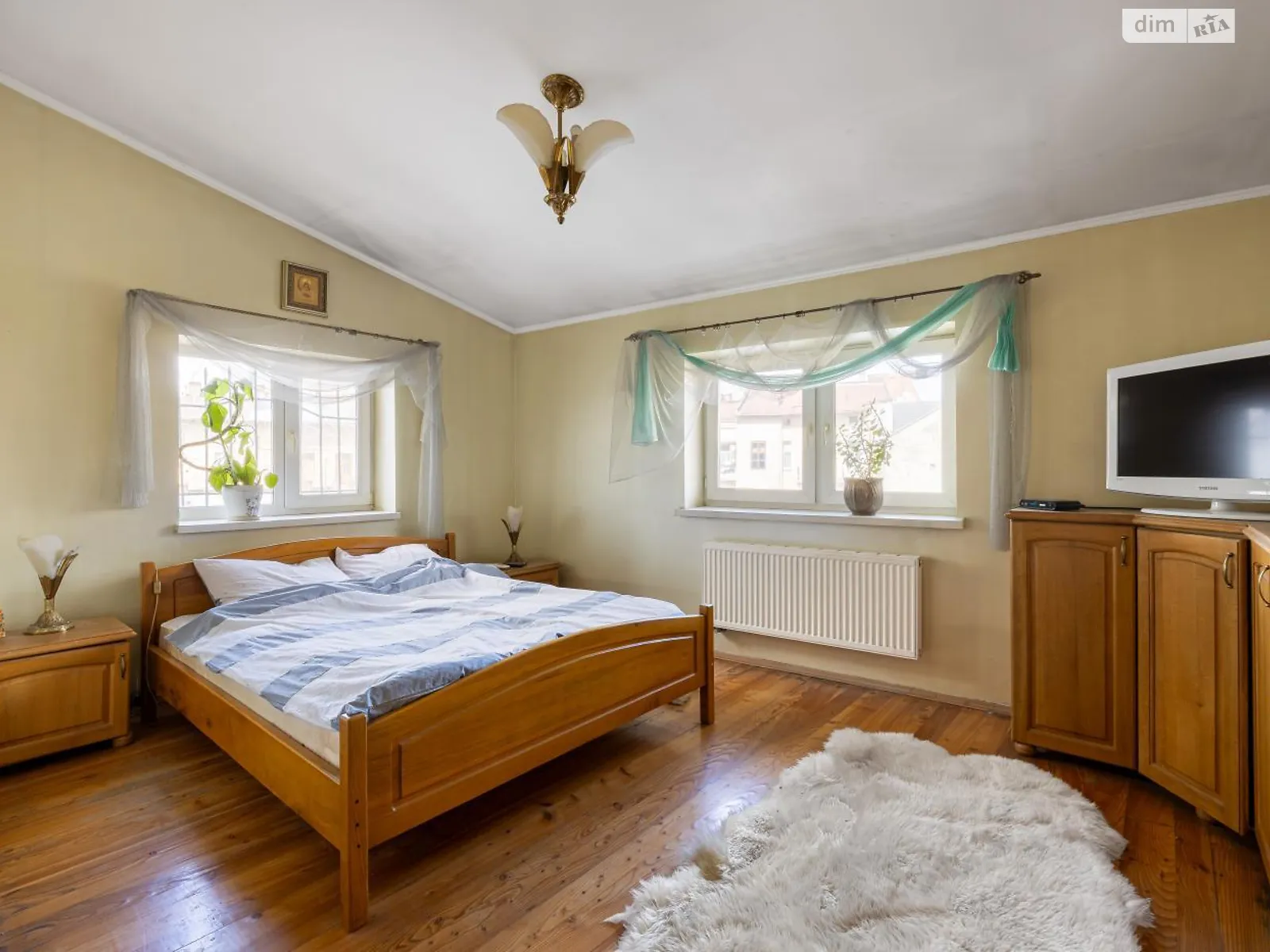 Продается 3-комнатная квартира 131.1 кв. м в, цена: 154000 $ - фото 1