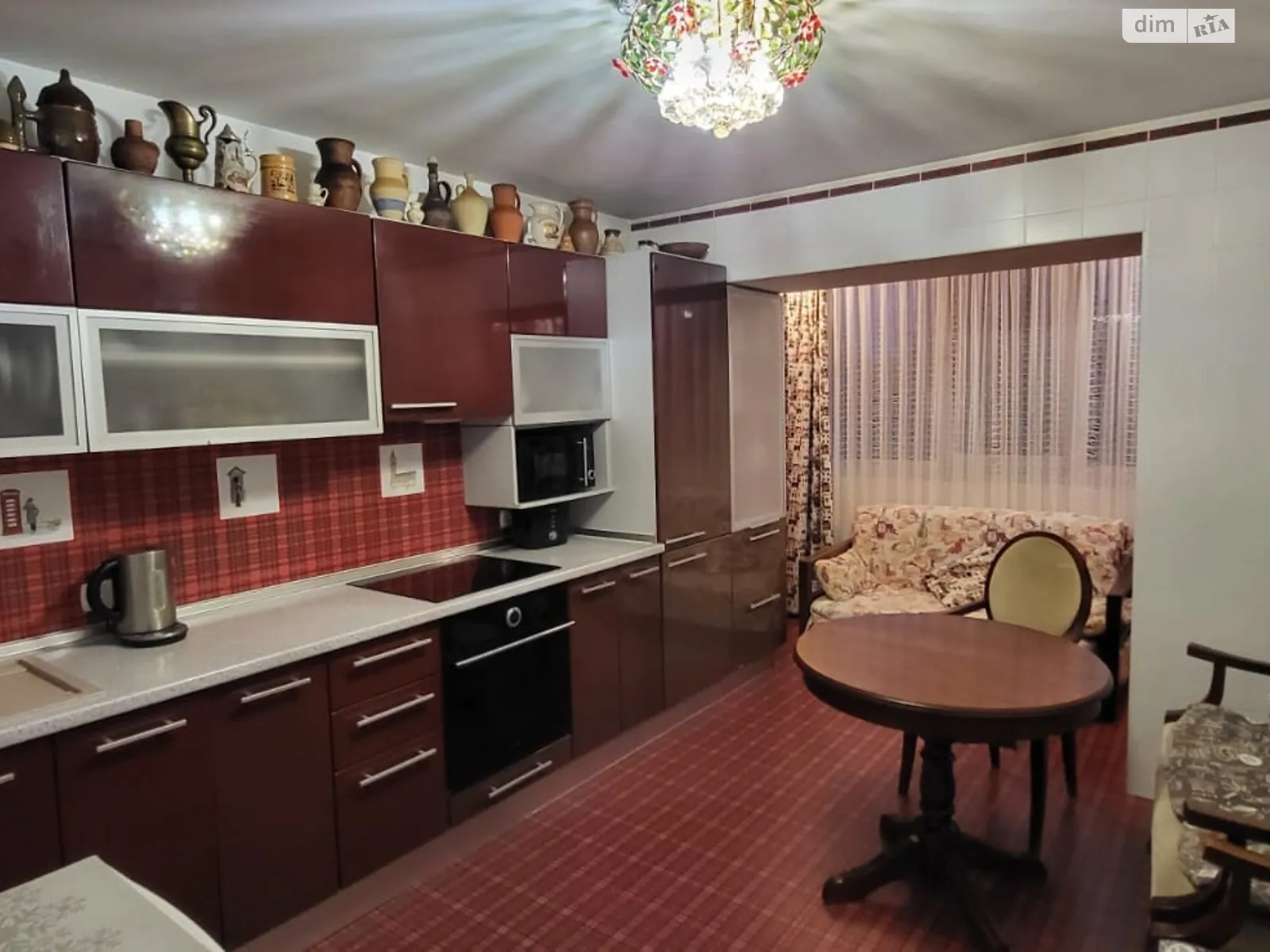 Продається 2-кімнатна квартира 60.6 кв. м у Чорноморську, вул. Захисників України(1 Травня) - фото 1