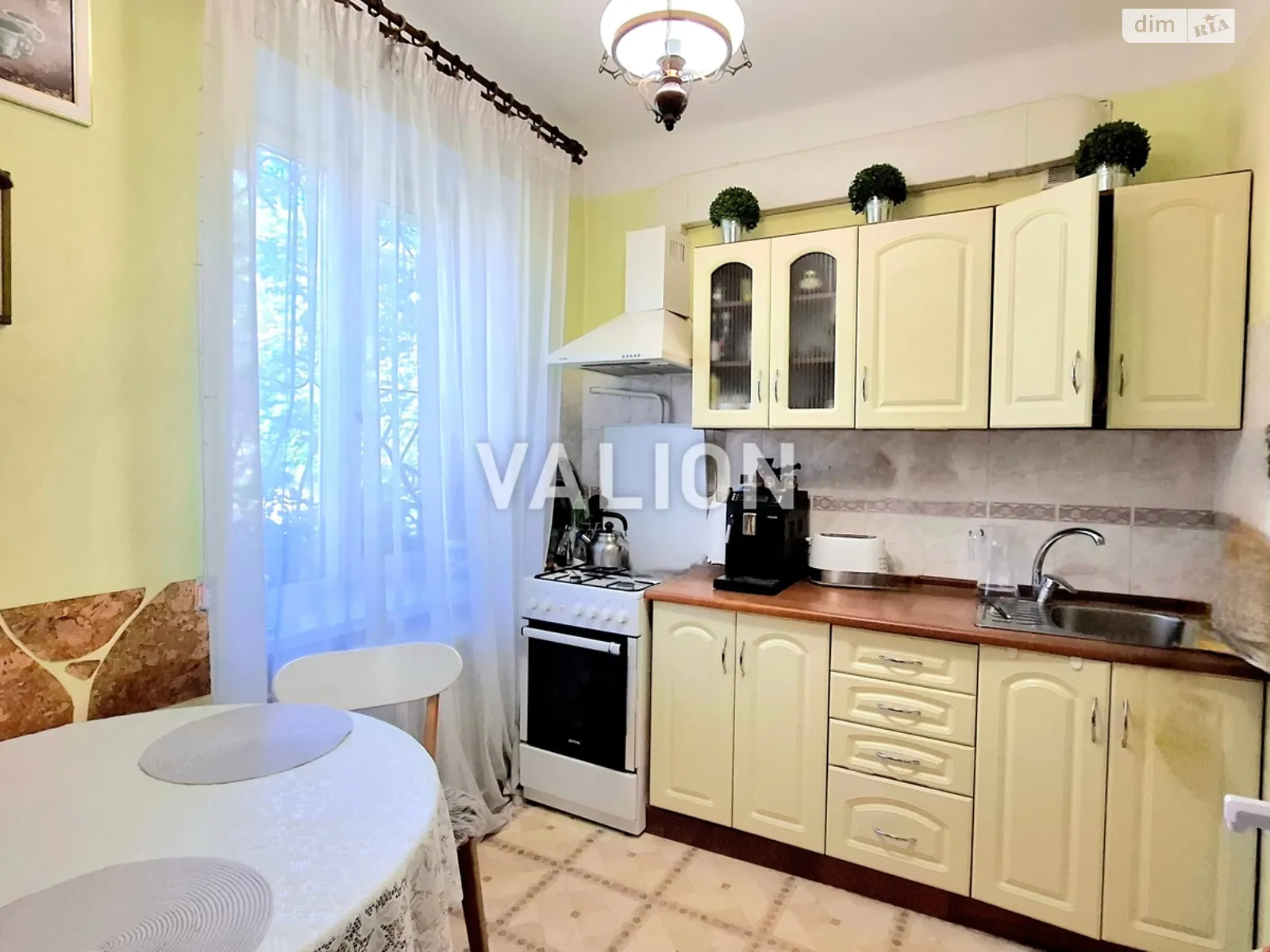 Продается 2-комнатная квартира 42.4 кв. м в Киеве, ул. Григория Чупринки(Чудновского), 8 - фото 1