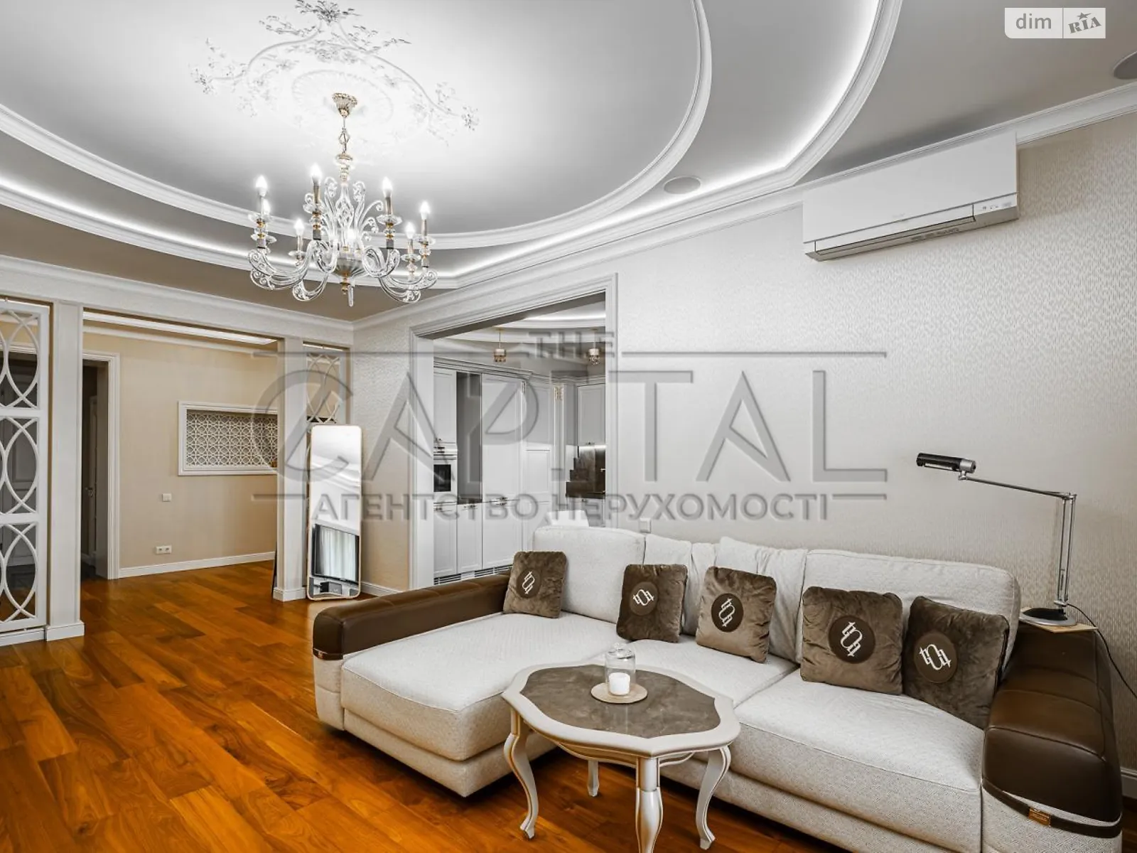 Продается 4-комнатная квартира 155.6 кв. м в Киеве, просп. Владимира Ивасюка - фото 1