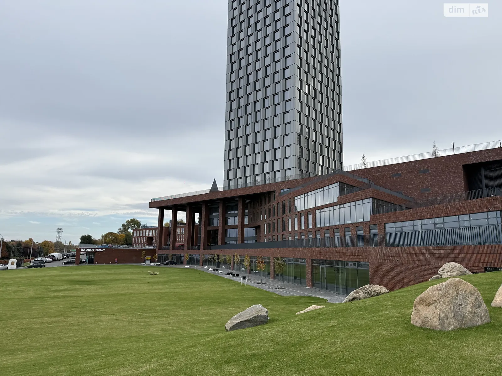 Продается помещения свободного назначения 51 кв. м в 36-этажном здании, цена: 95000 $ - фото 1