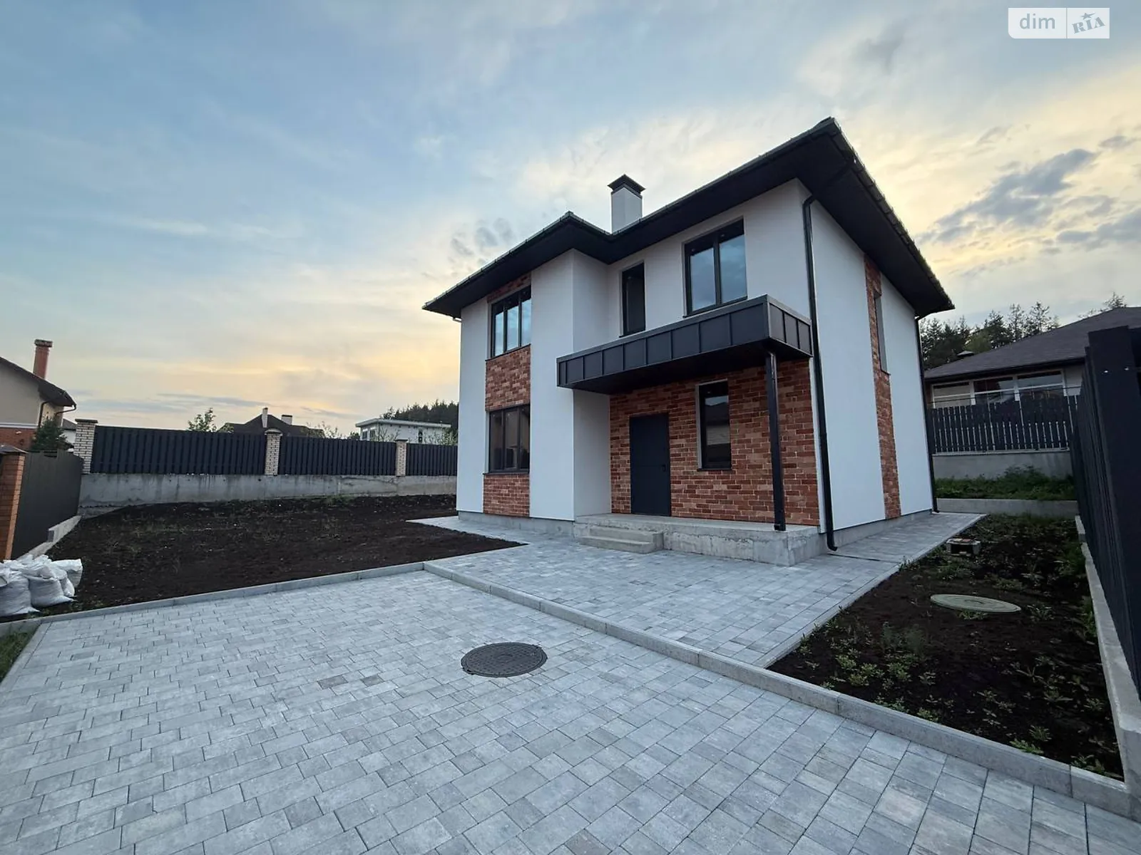 Продається будинок 2 поверховий 135 кв. м з бесідкою, цена: 158000 $ - фото 1