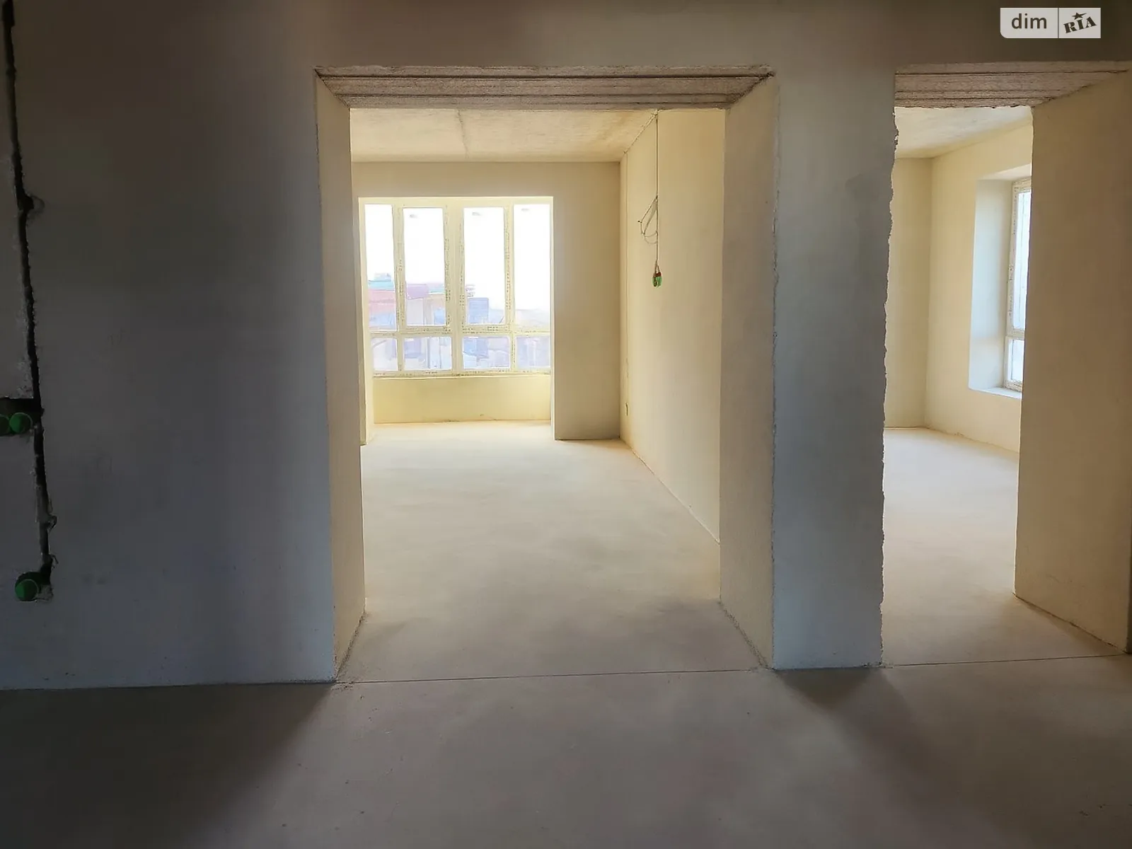 Продается 3-комнатная квартира 92 кв. м в Волчинце, ул. Поточная, 6 - фото 1