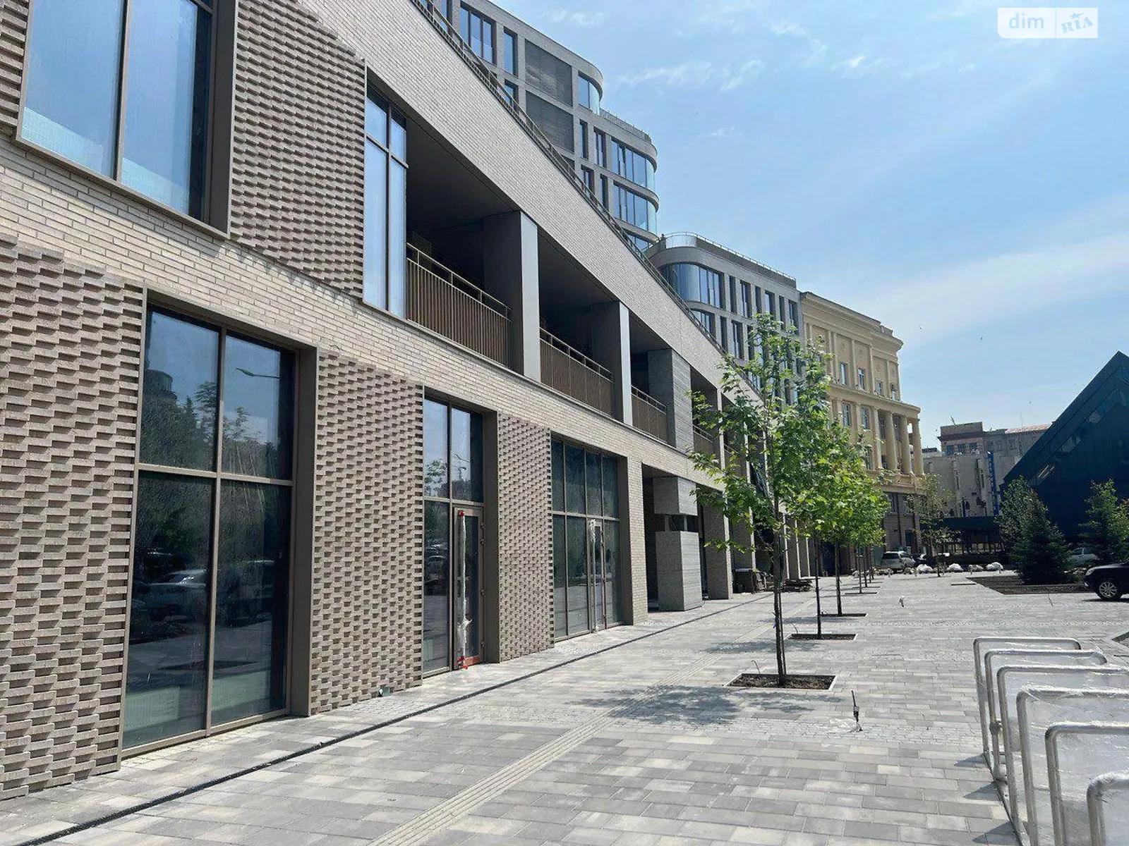 Сдается в аренду объект сферы услуг 3.5 кв. м в 12-этажном здании, цена: 2500 грн - фото 1