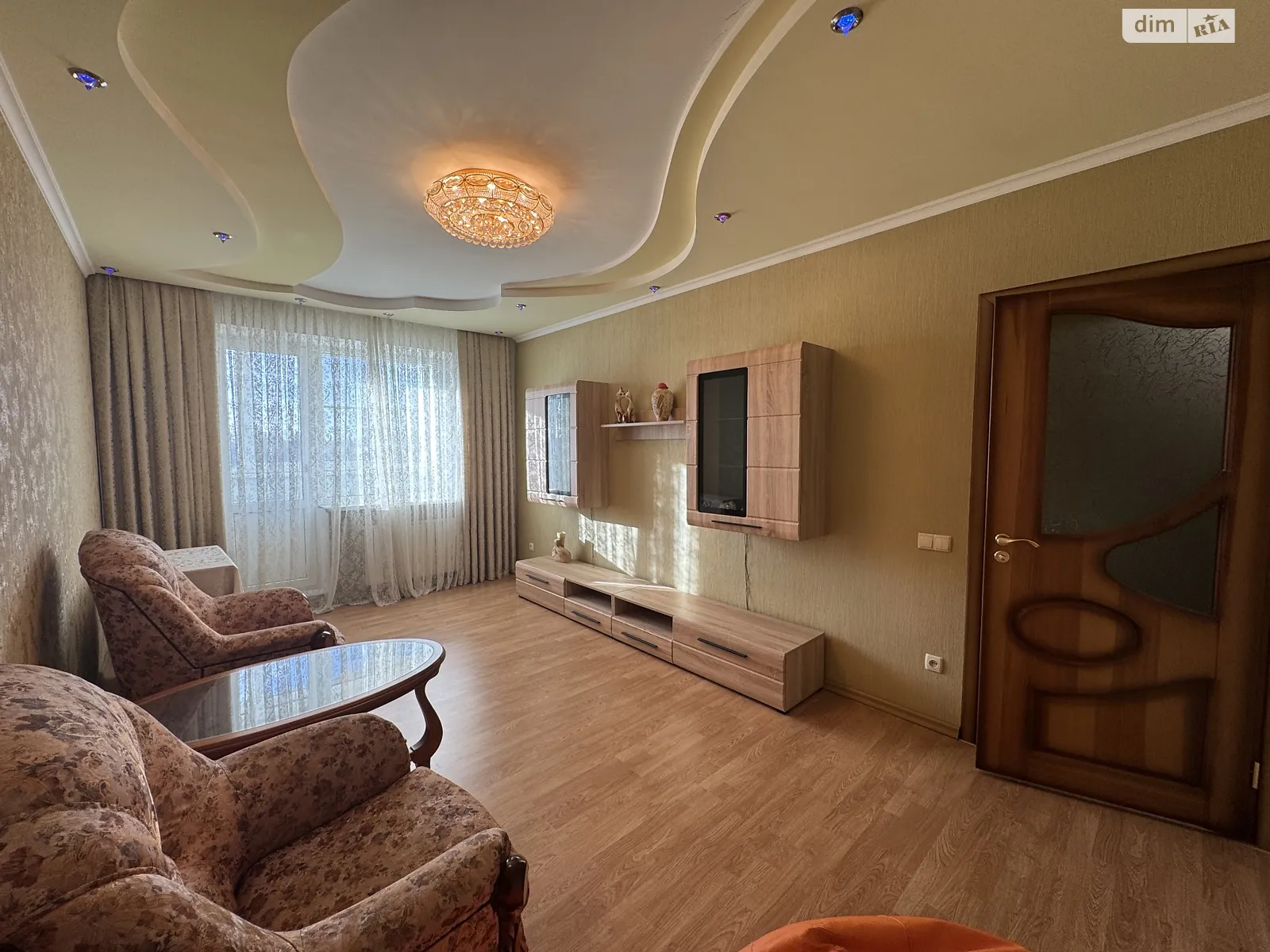 Сдается в аренду 4-комнатная квартира 80 кв. м в Хмельницком, ул. Проскуровского Подполья - фото 1