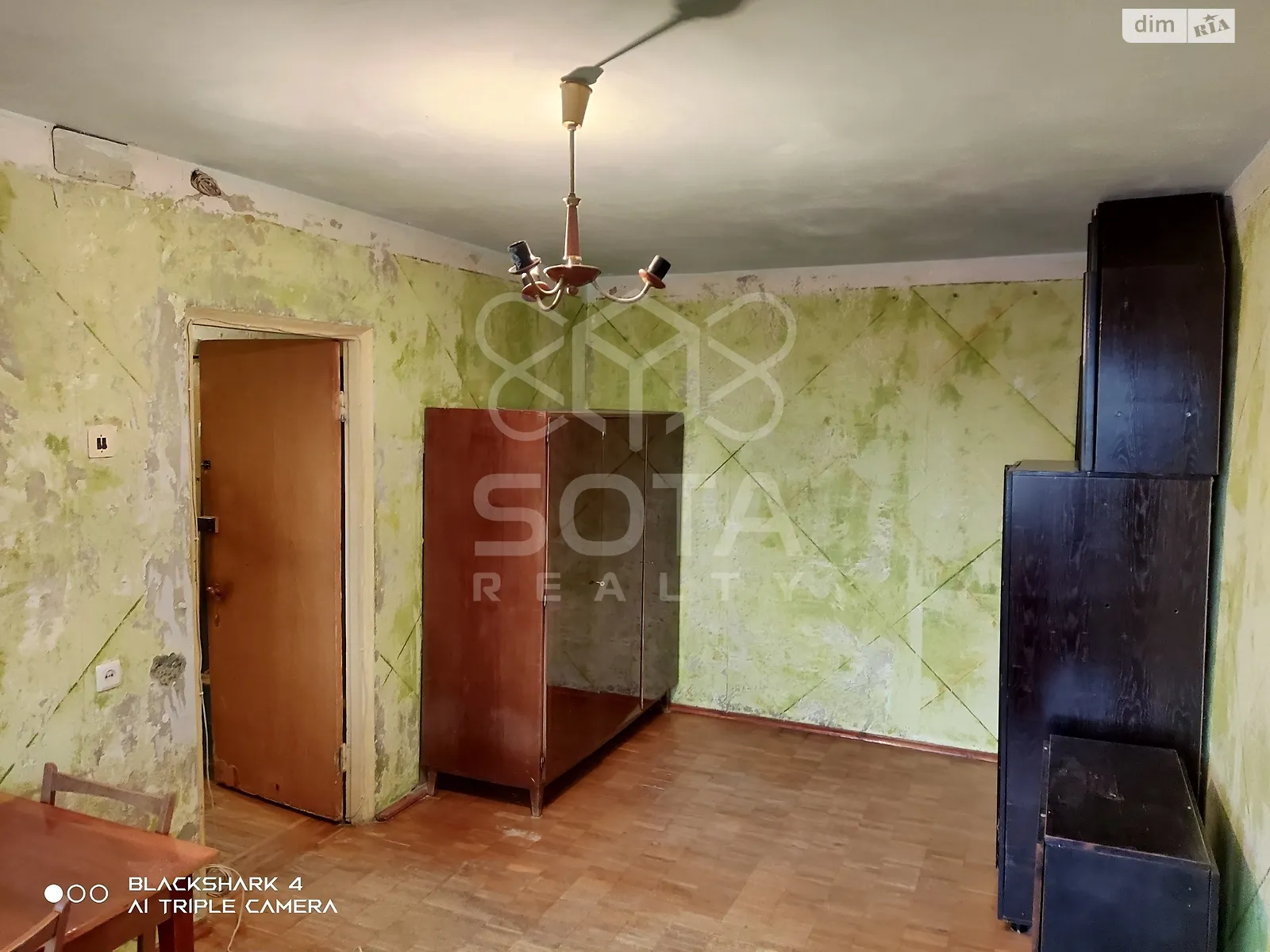 Продается 2-комнатная квартира 43 кв. м в Киеве, ул. Ивана Дзюбы(Семьи Сосниных), 2В - фото 1