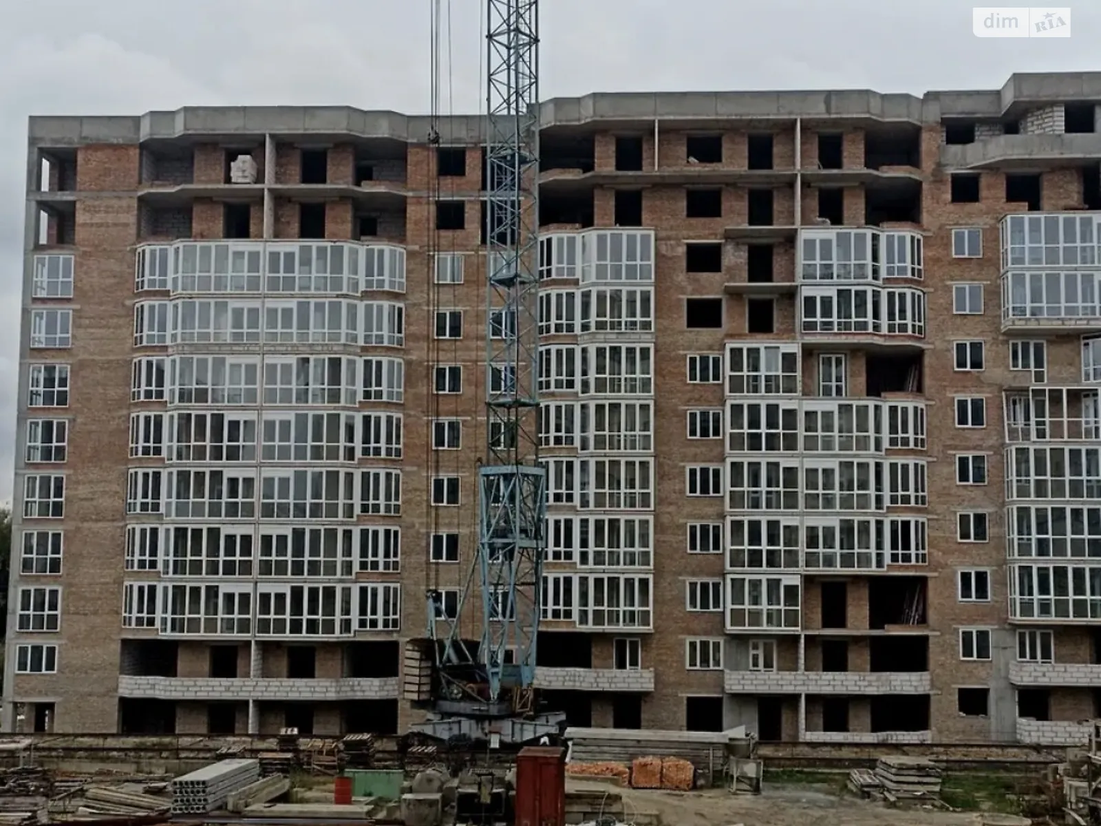 2-комнатная квартира 64.8 кв. м в Тернополе, ул. Глубокая, 19 - фото 1