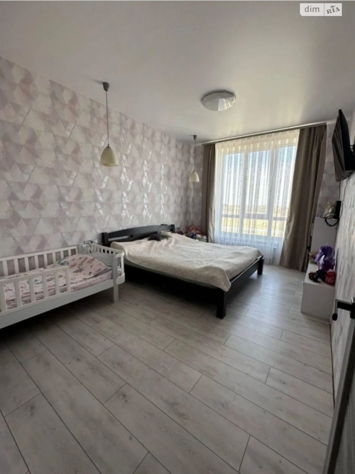 Продается 1-комнатная квартира 42 кв. м в, цена: 50000 $ - фото 1