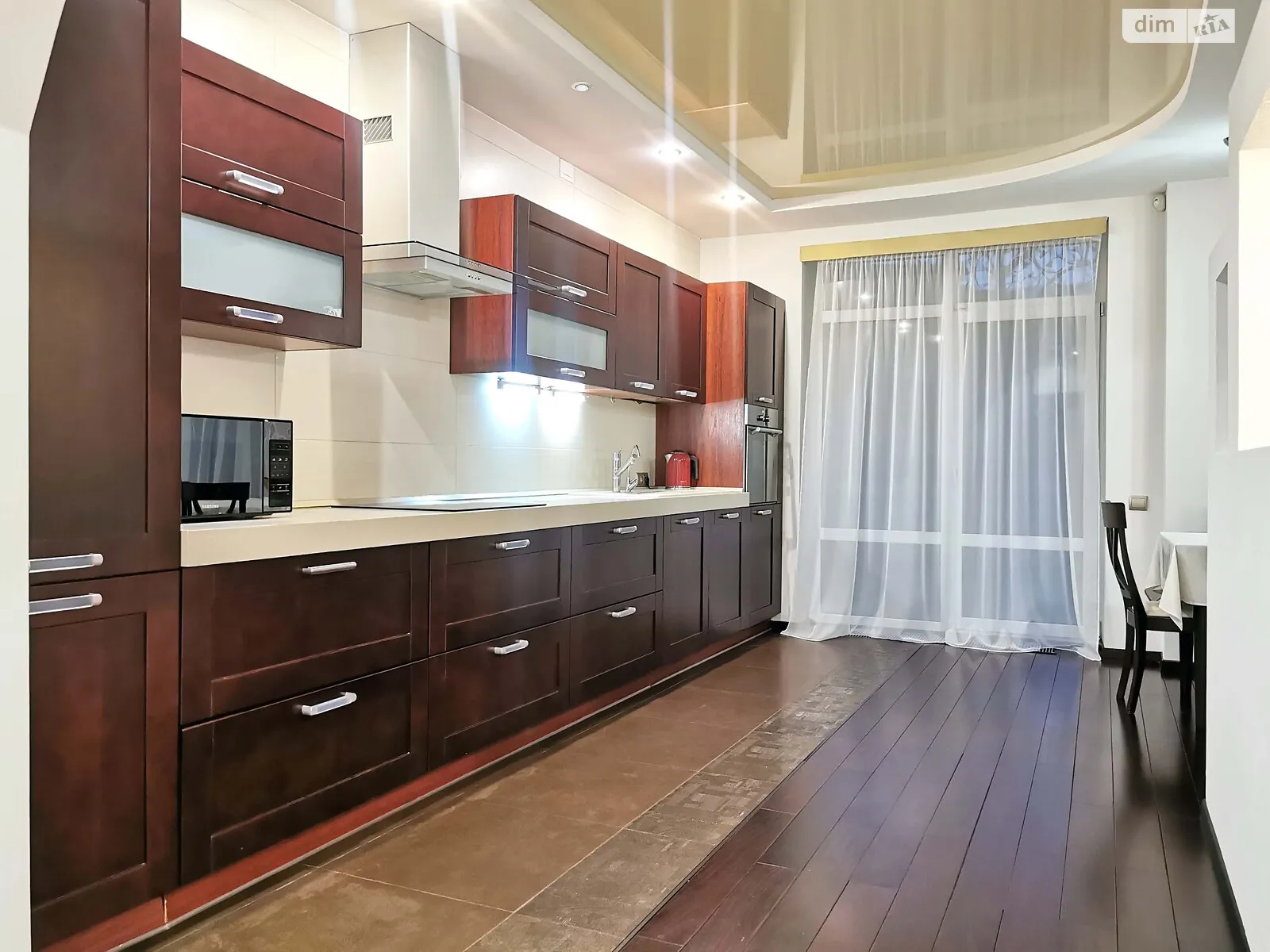 Сдается в аренду 2-комнатная квартира 83.6 кв. м в Киеве, ул. Дашавская, 25 - фото 1