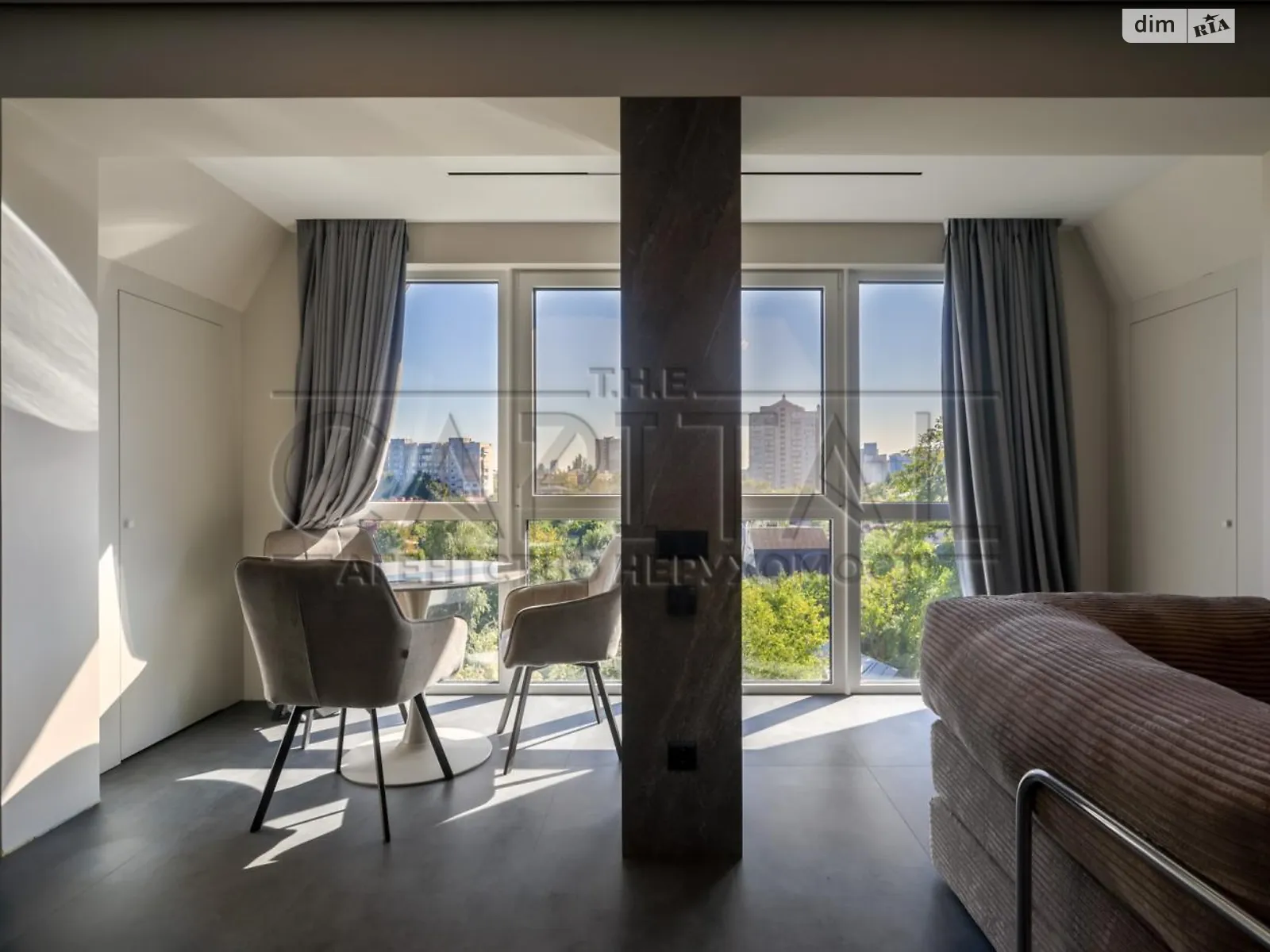 Продается 2-комнатная квартира 130.7 кв. м в Киеве, ул. Ясногорская, 16В - фото 1