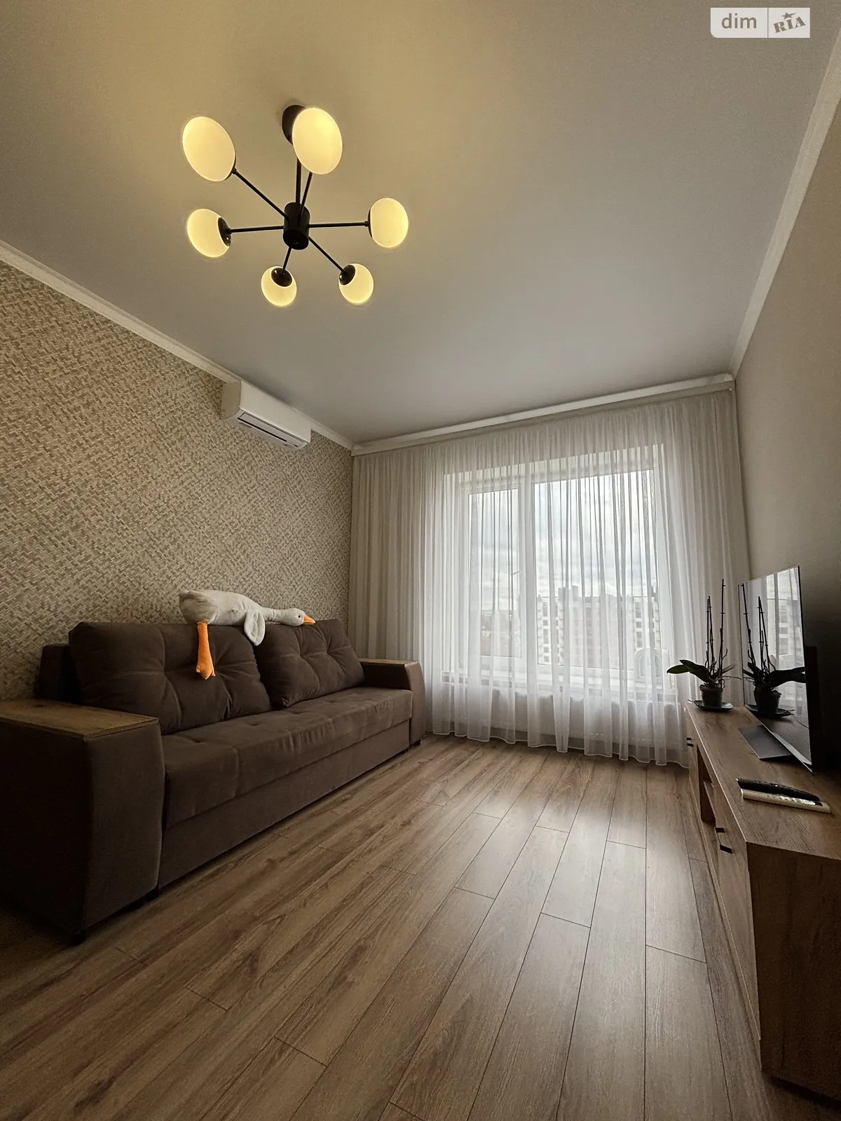 Продается 1-комнатная квартира 46.3 кв. м в Виннице, ул. Васильковая, 3Б - фото 1