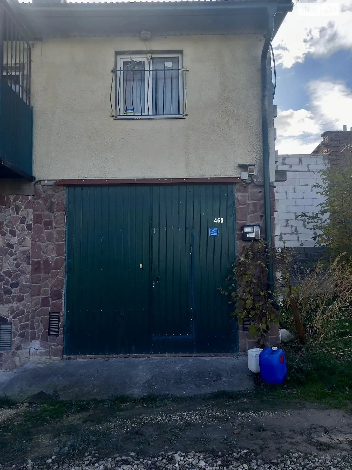 Продается место в гаражном кооперативе под бус на 59 кв. м, цена: 15000 $ - фото 1