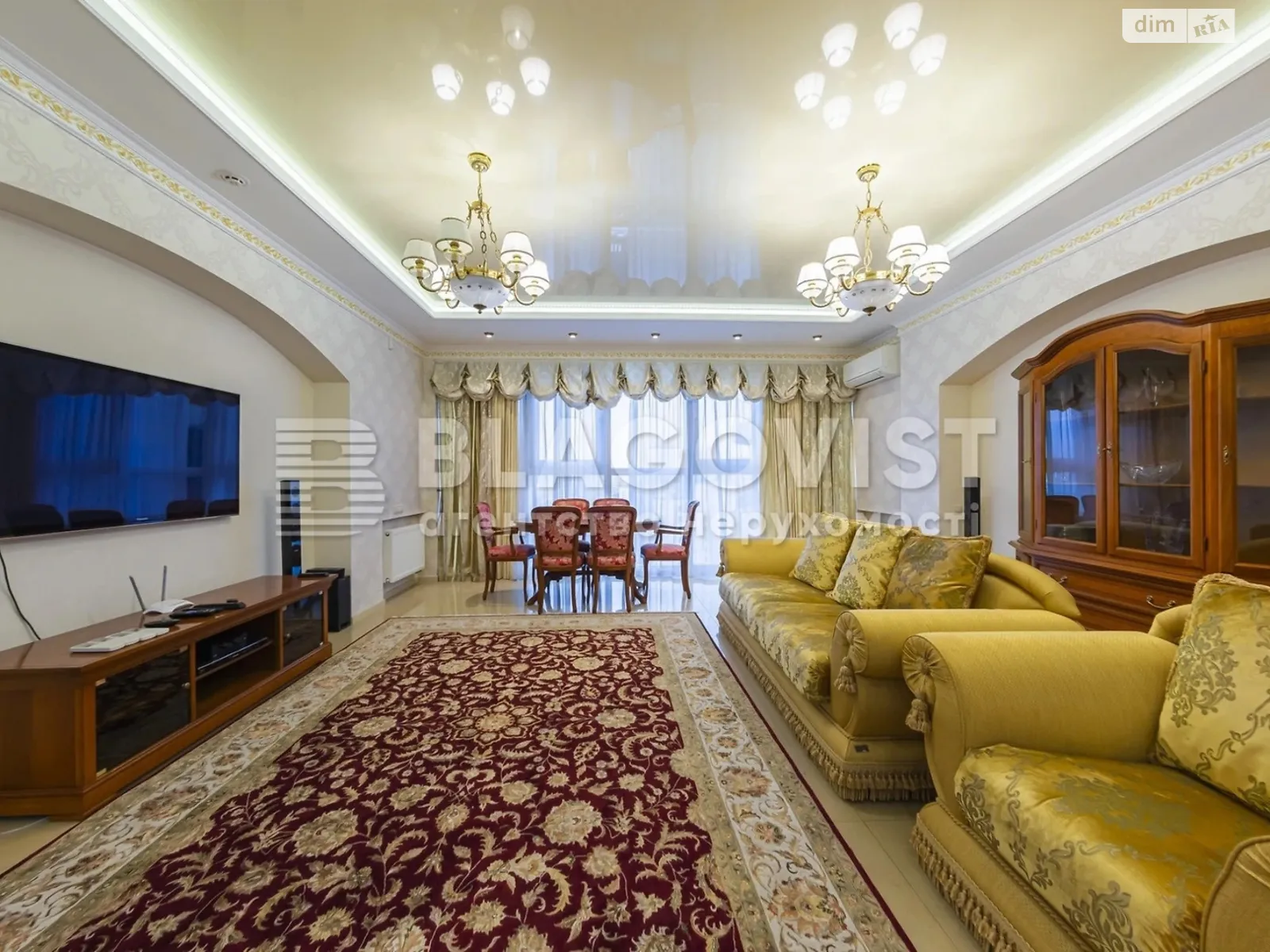 Продается 2-комнатная квартира 126 кв. м в Киеве, бул. Тараса Шевченко, 27Б - фото 1