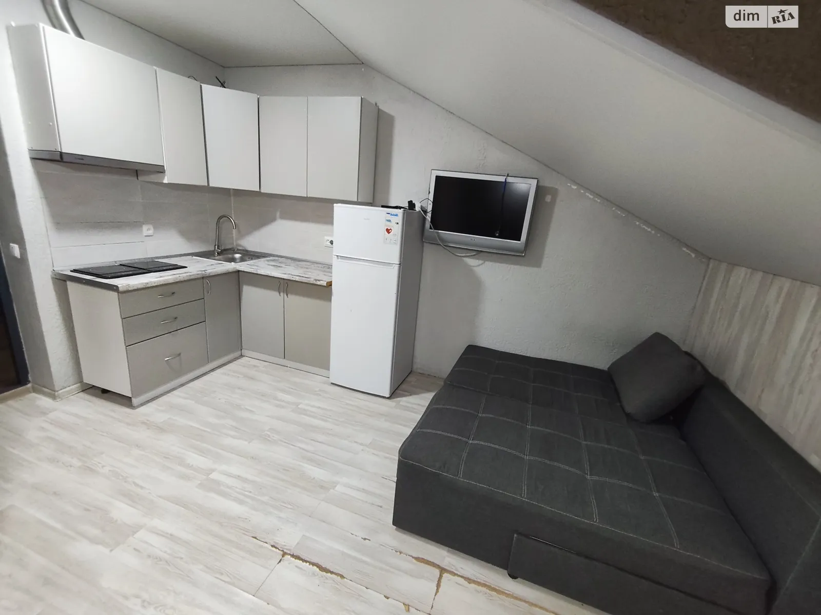 Сдается в аренду 1-комнатная квартира 20 кв. м в, цена: 9000 грн - фото 1
