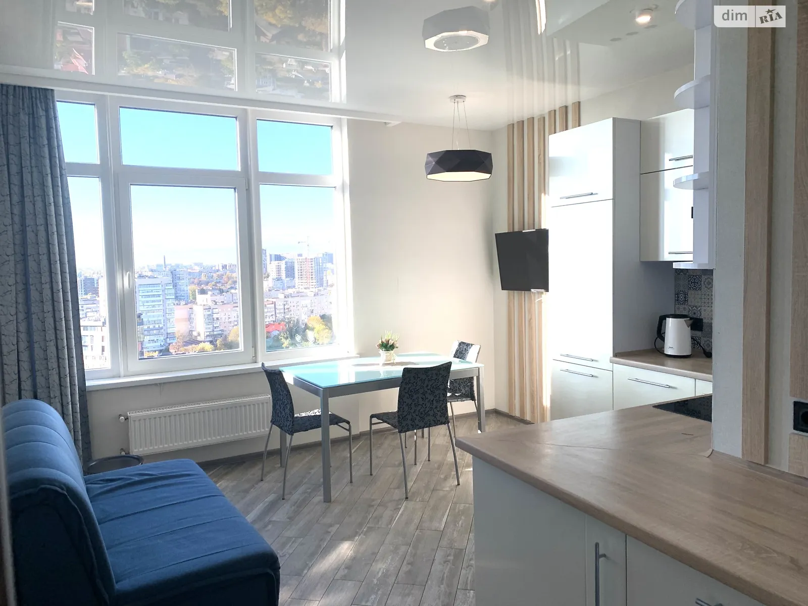 Здається в оренду 1-кімнатна квартира 47 кв. м у Одесі, вул. Валерія Самофалова, 16А/3 - фото 1