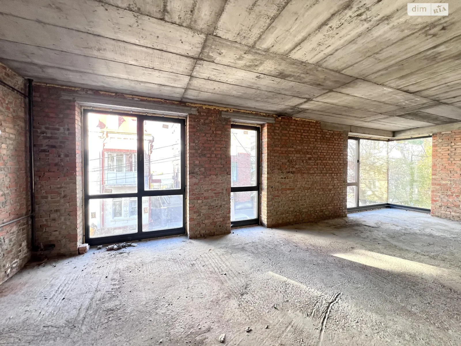 3-комнатная квартира 115 кв. м в Тернополе, ул. Над Ставом, 3 - фото 1