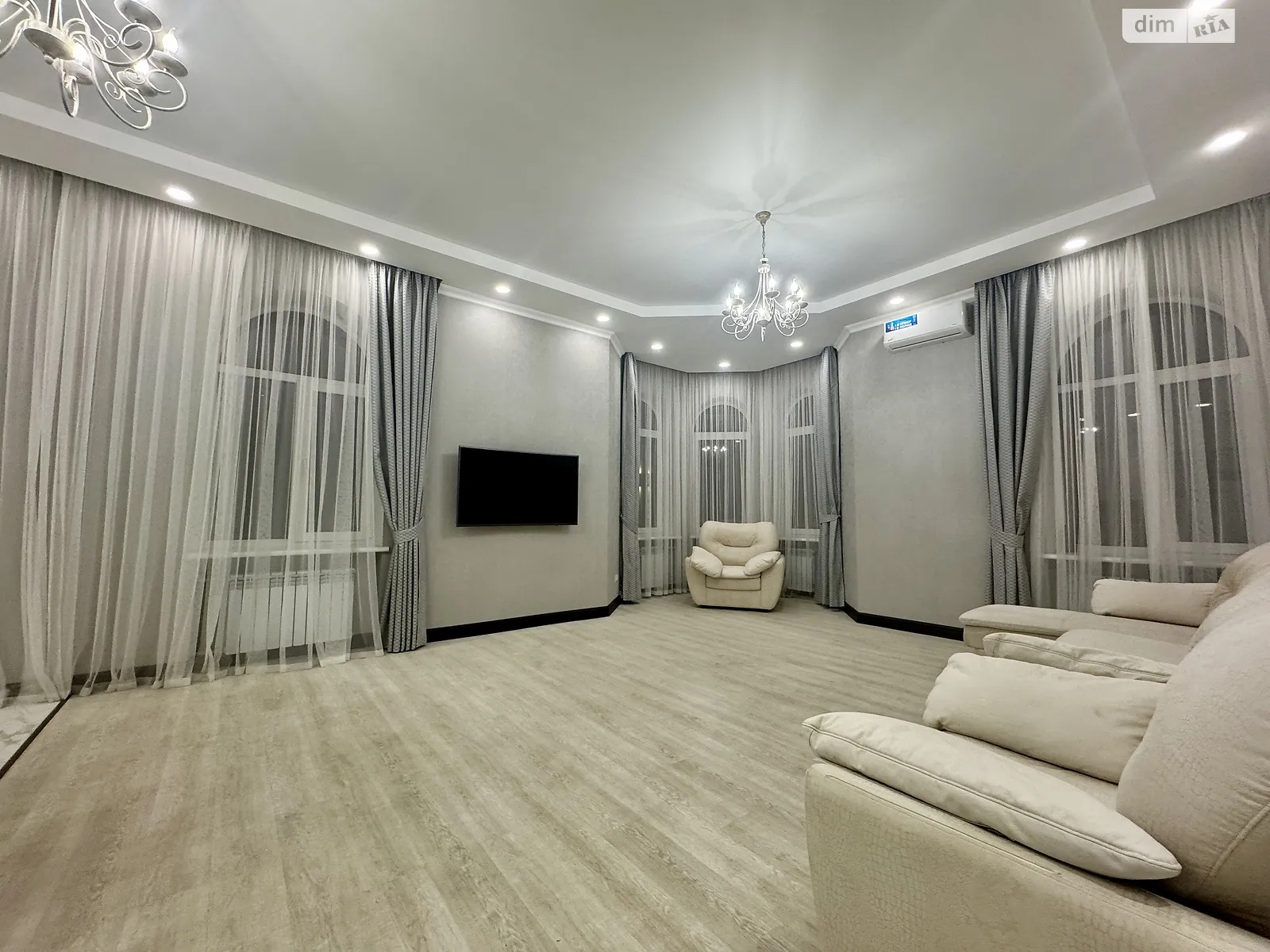 Продается 2-комнатная квартира 76 кв. м в Николаеве, ул. Марка Кропивницкого(Потемкинская) - фото 1