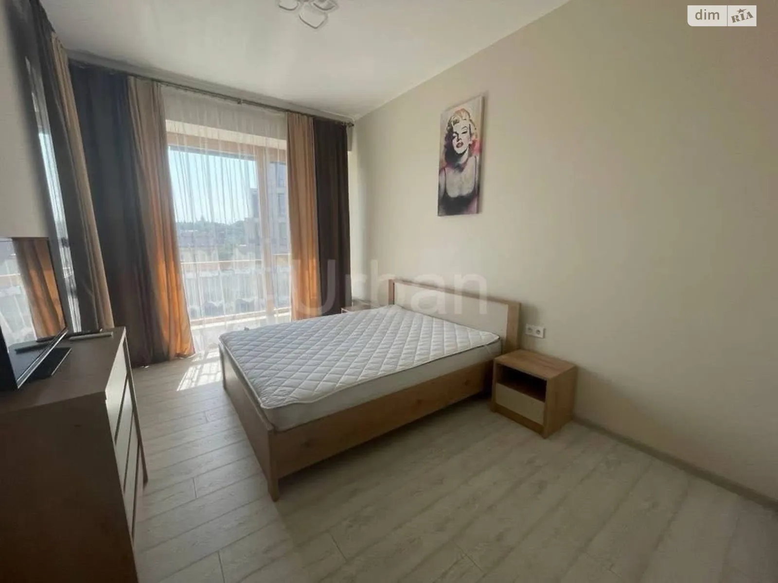 Сдается в аренду 3-комнатная квартира 100 кв. м в Львове, ул. Под Дубом, 26 - фото 1