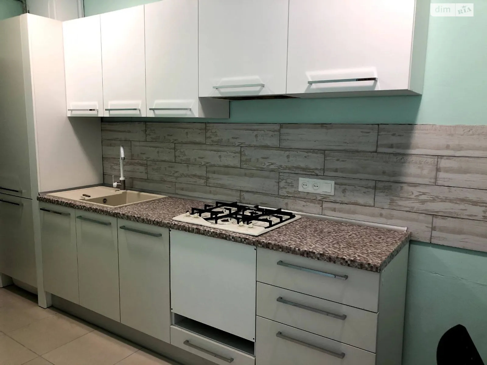 Здається в оренду 1-кімнатна квартира 40 кв. м у Одесі, вул. Пироговська - фото 1