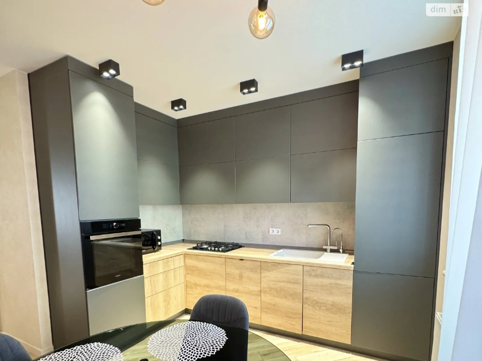 Продается 3-комнатная квартира 92.1 кв. м в Хмельницком, ул. Панаса Мирного, 16/1 - фото 1