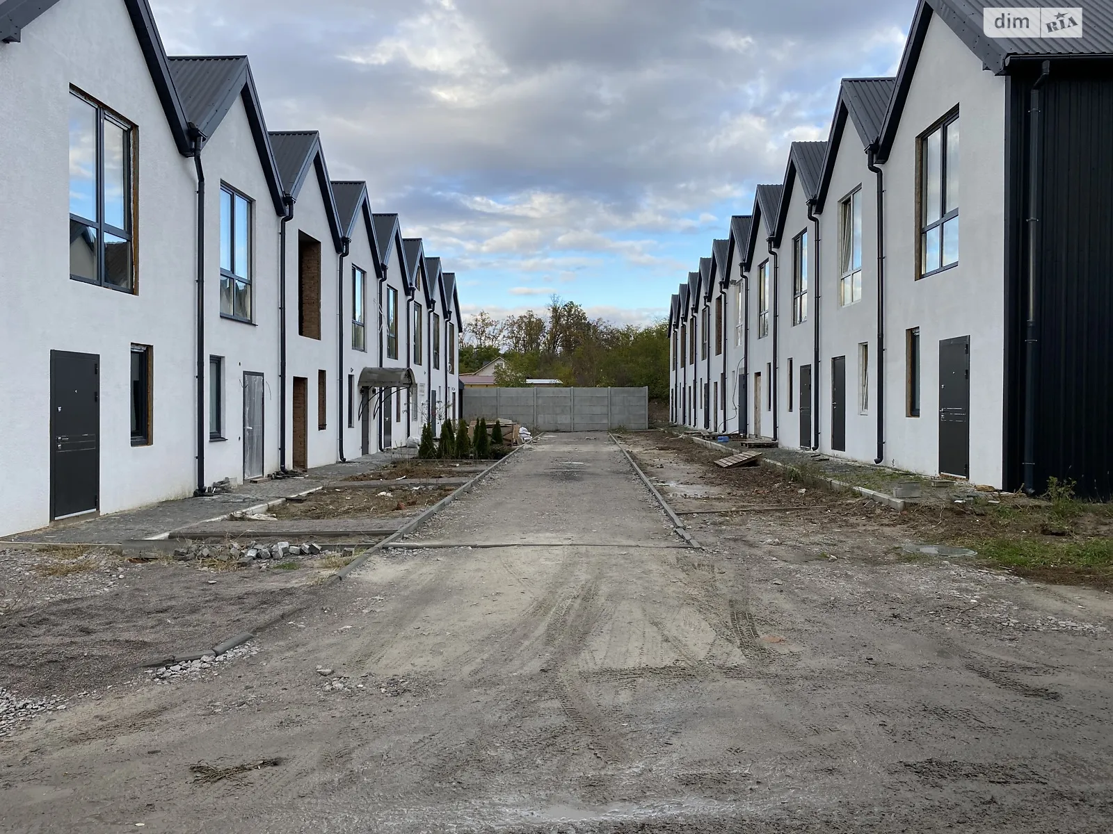 ул. Молодёжная Хотов, цена: 55000 $ - фото 1