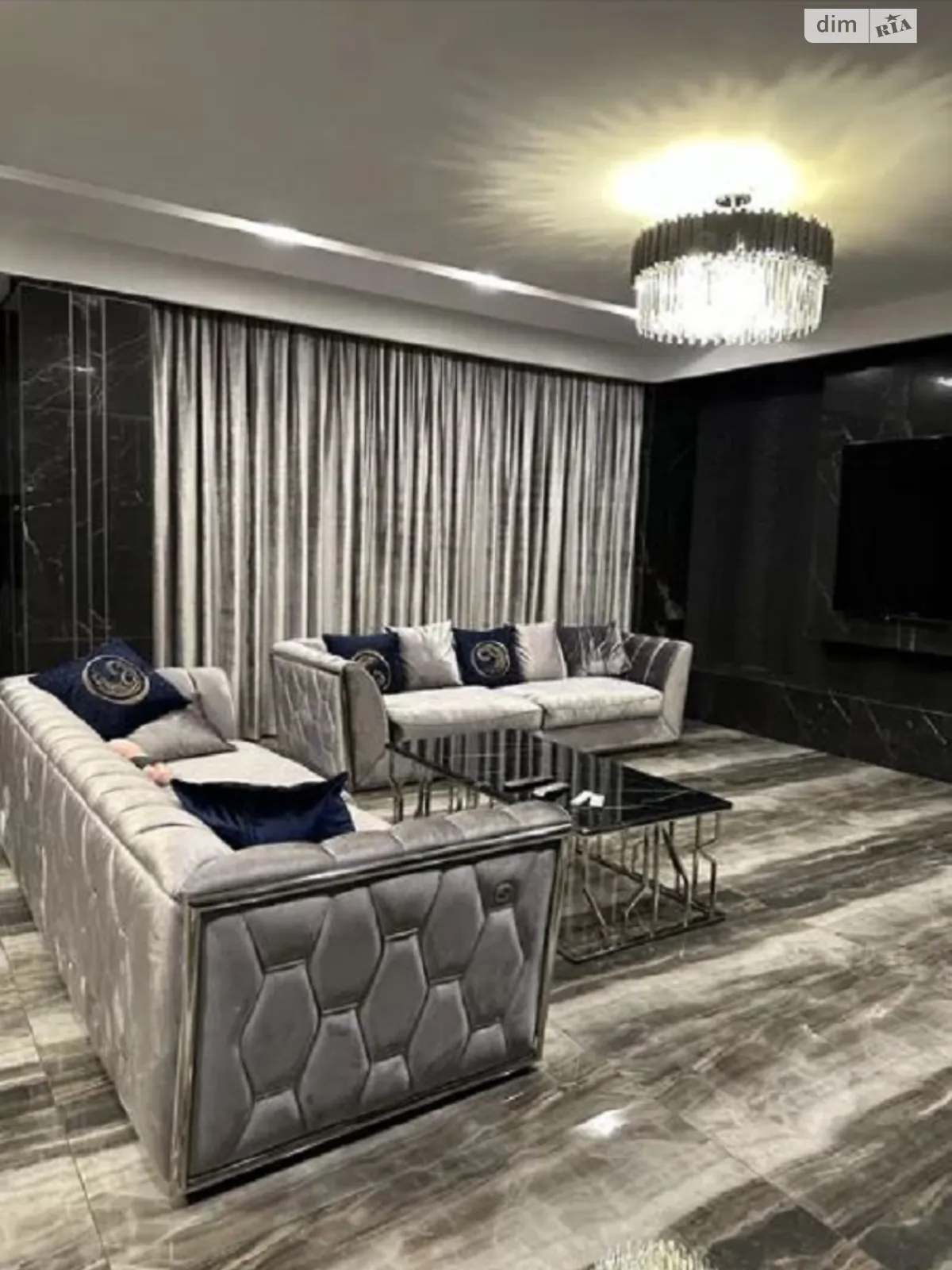 Сдается в аренду 3-комнатная квартира 150 кв. м в Одессе, ул. Успенская, 4 - фото 1