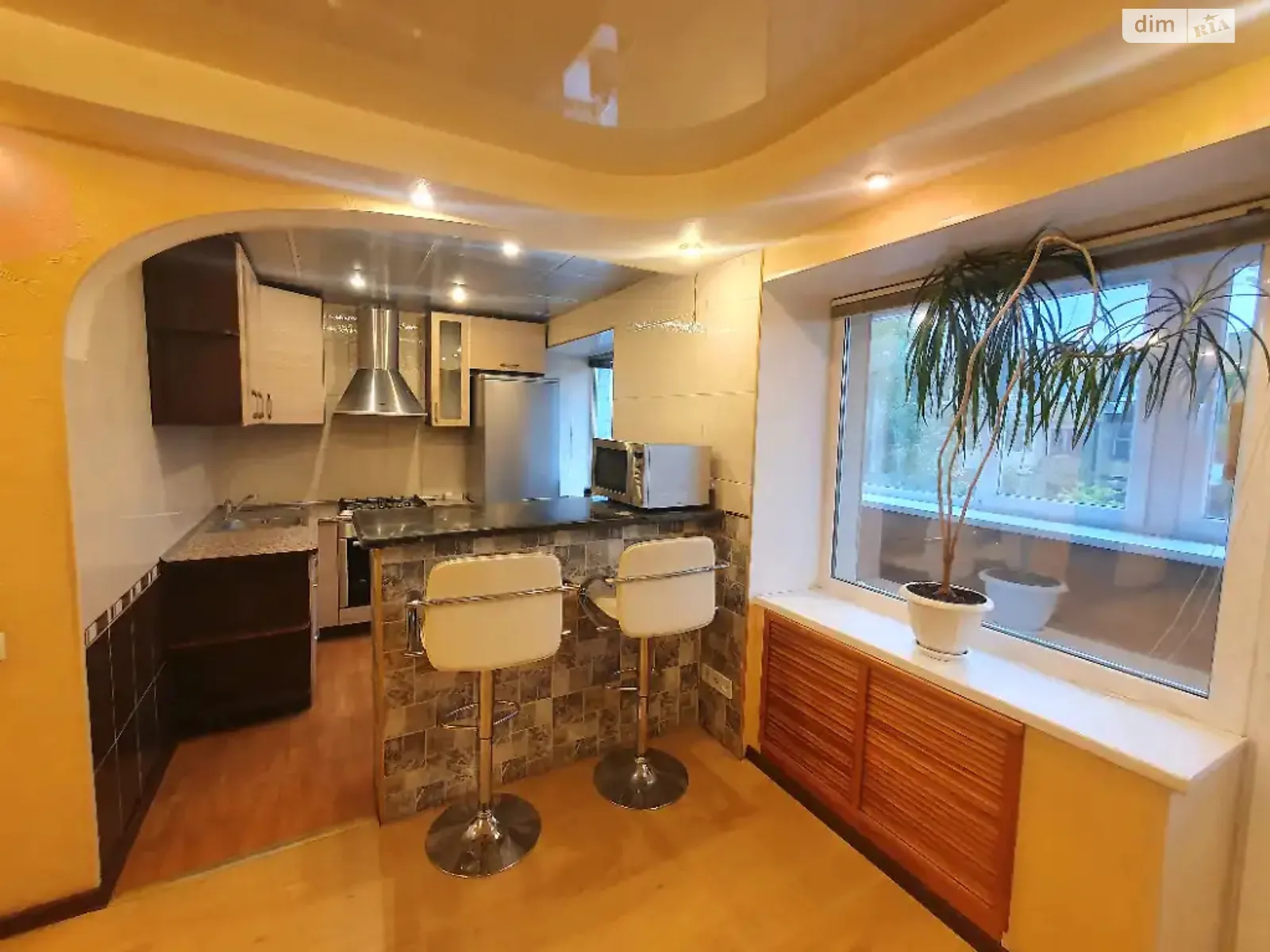 Продается 1-комнатная квартира 34 кв. м в Днепре, просп. Слобожанский, 117 - фото 1