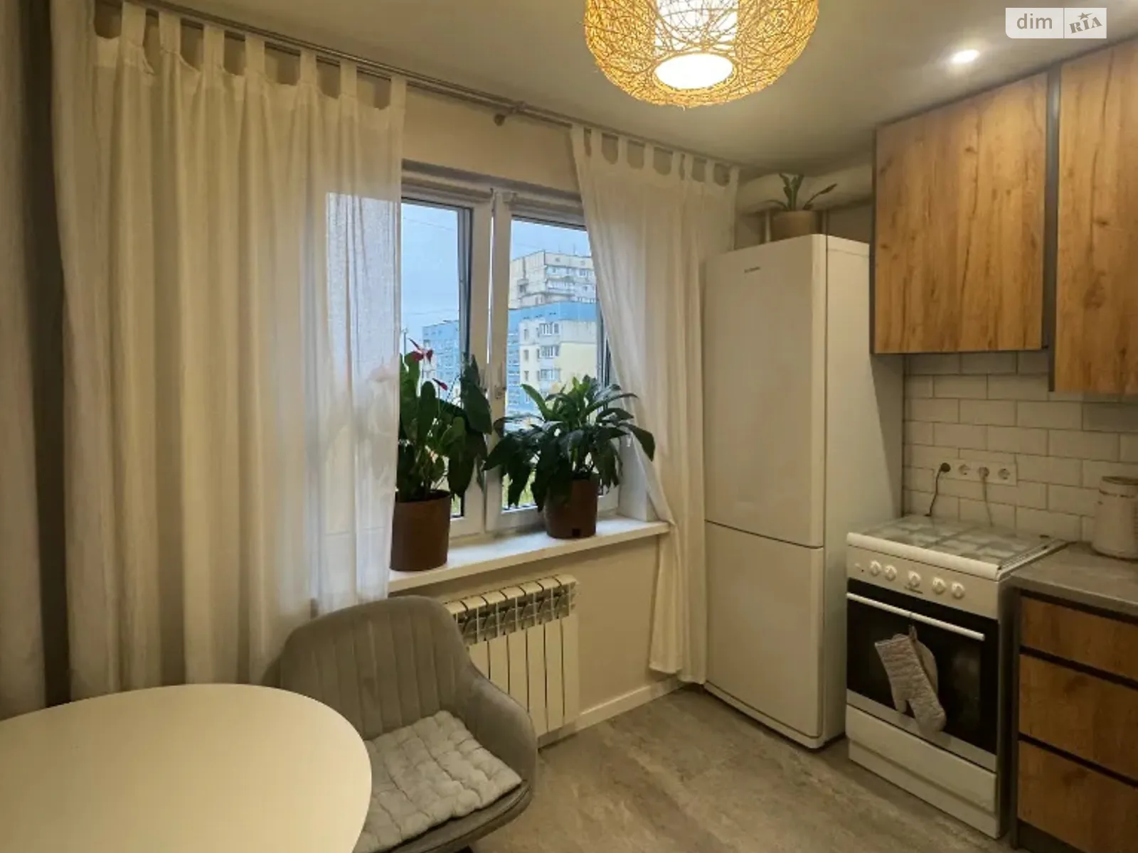 Продается 2-комнатная квартира 39 кв. м в Днепре, ул. Степана Рудницкого(Шолохова), 15 - фото 1