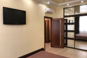 Сниму жилье долгосрочно Одесской области