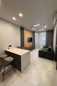 Сниму жилье долгосрочно Одесской области