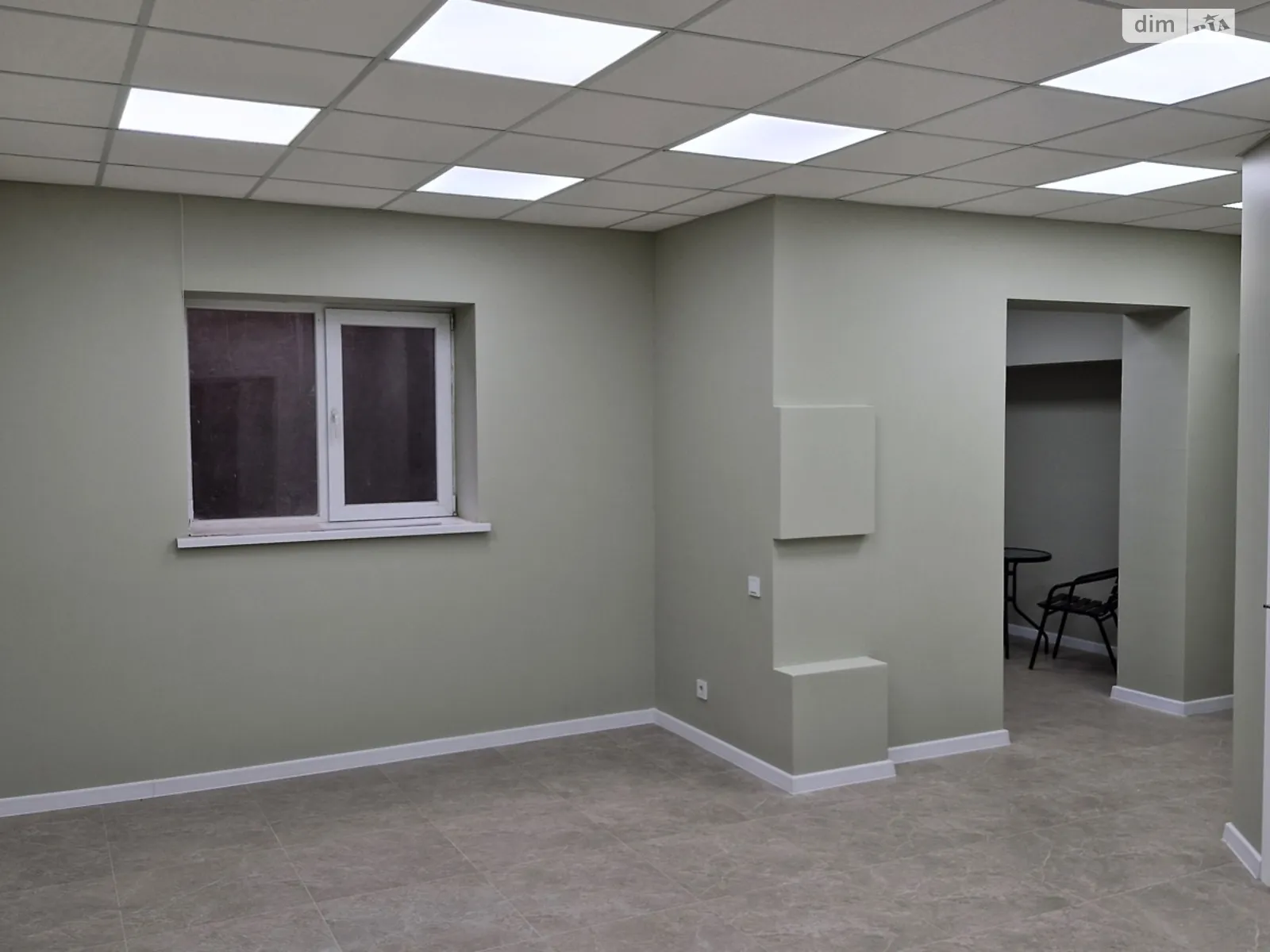 Сдается в аренду помещения свободного назначения 59.5 кв. м в 9-этажном здании, цена: 17000 грн - фото 1