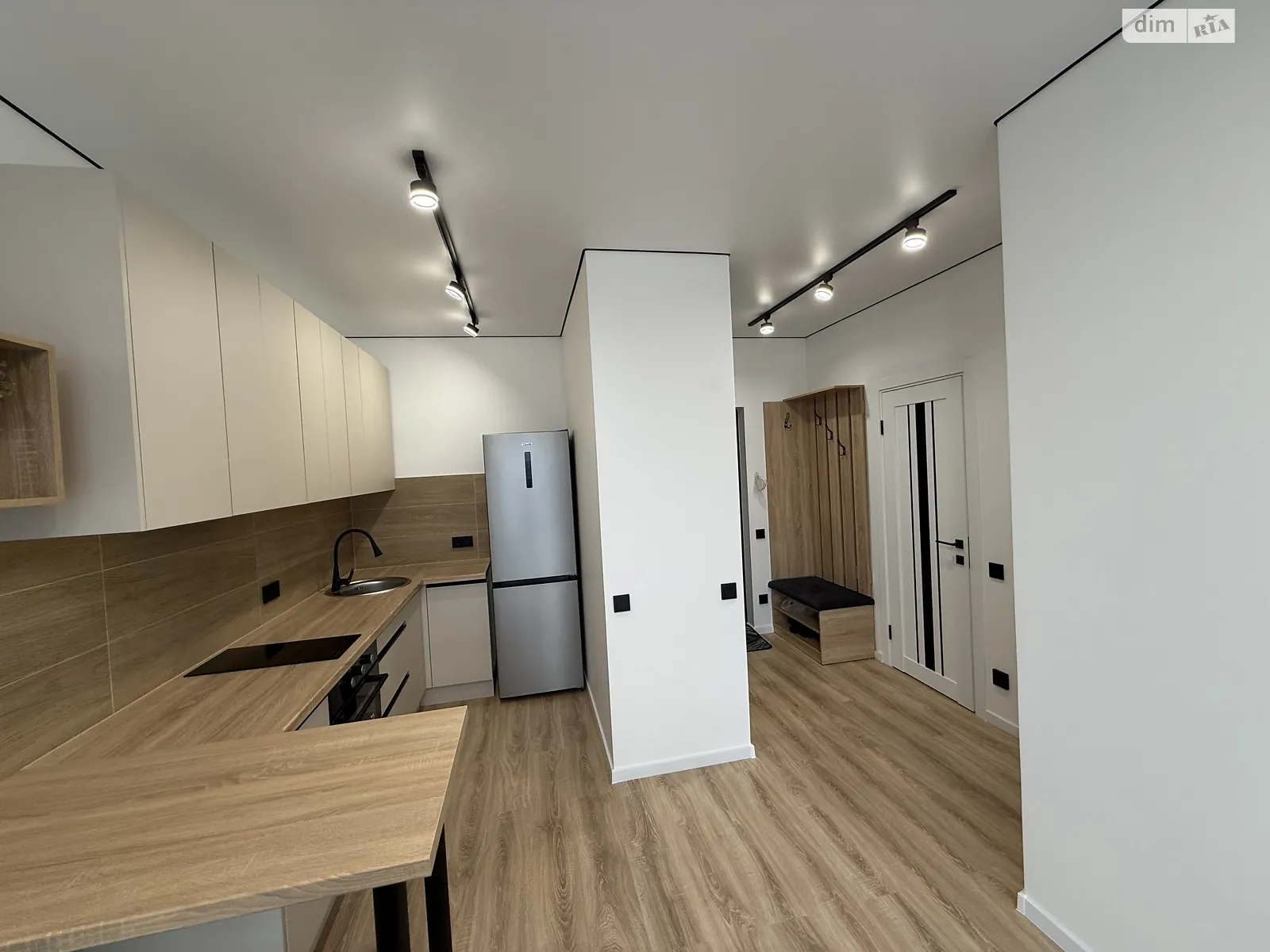 Продается 1-комнатная квартира 33.1 кв. м в Ровно, ул. Петра Могилы, 28Д - фото 1