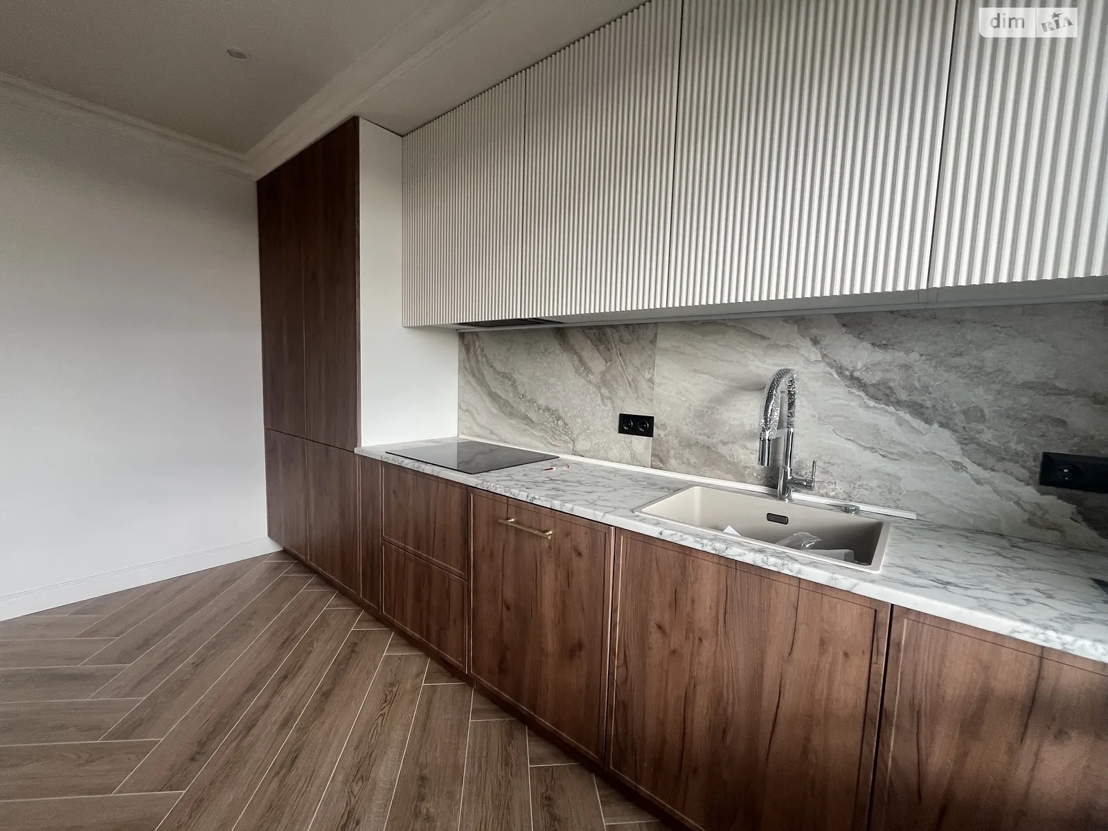 Продается 3-комнатная квартира 99.7 кв. м в Хмельницком, цена: 138000 $ - фото 1