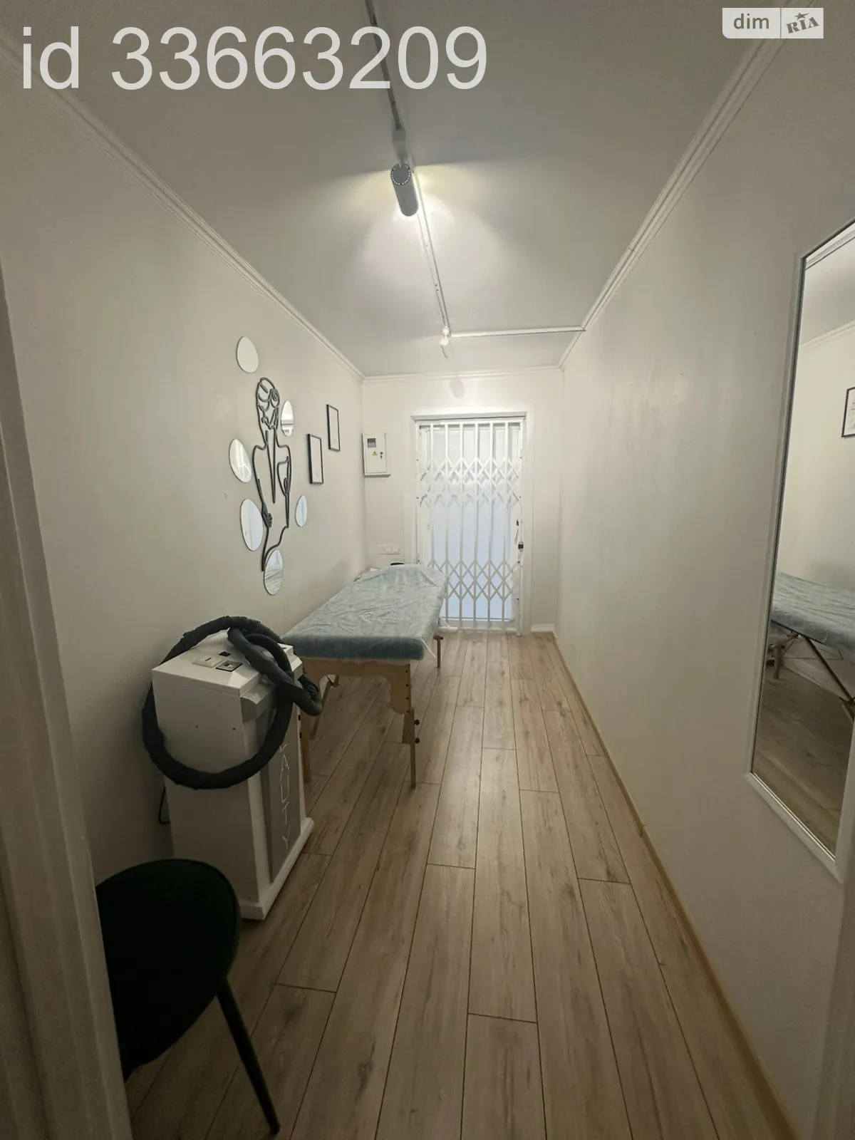 Сдается в аренду офис 8 кв. м в бизнес-центре, цена: 3000 грн - фото 1