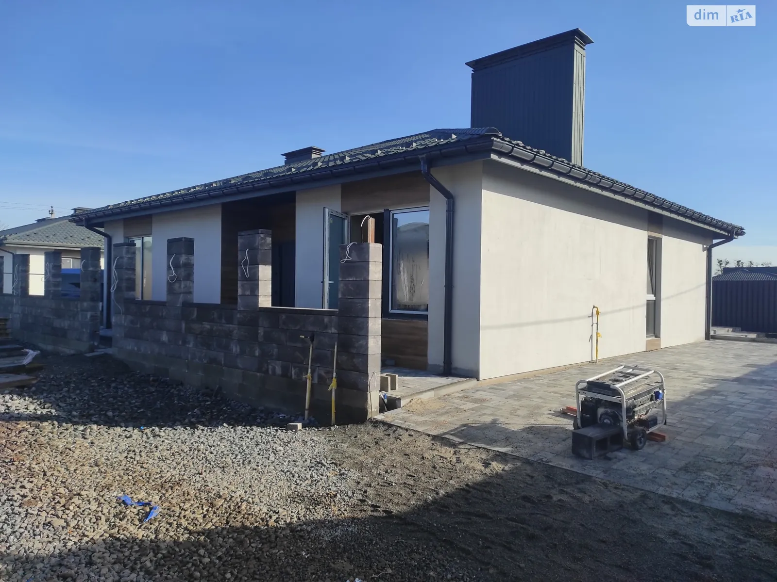 Продается одноэтажный дом 112.9 кв. м с бассейном, цена: 84675 $ - фото 1