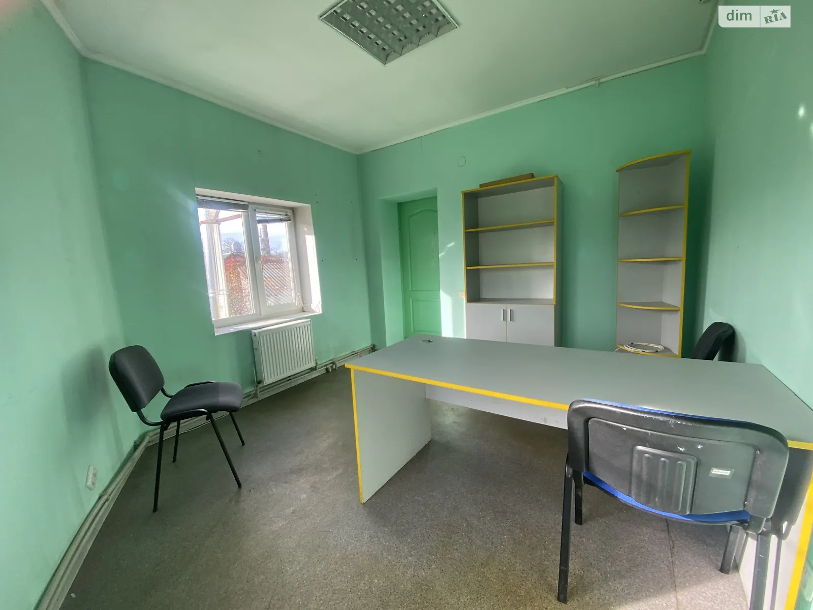 Здається в оренду офіс 8 кв. м в бізнес-центрі, цена: 4000 грн - фото 1