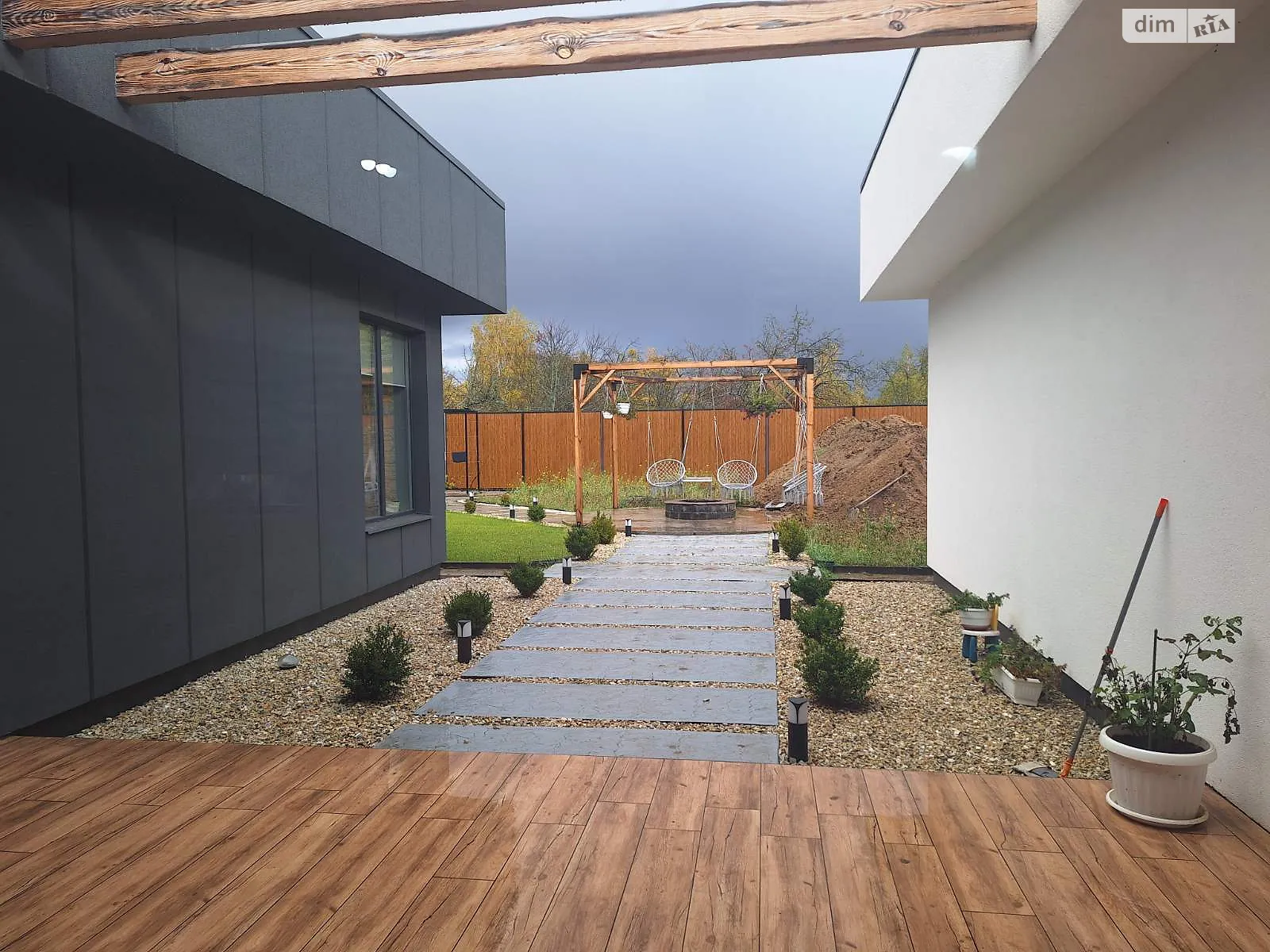 Продается одноэтажный дом 152 кв. м с подвалом, цена: 195000 $ - фото 1