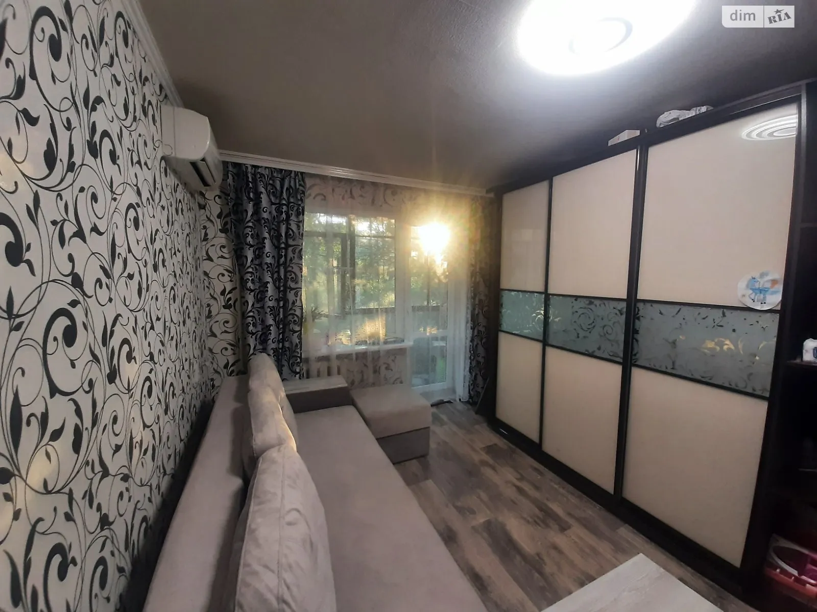 Продается 1-комнатная квартира 31 кв. м в Харькове, просп. Тракторостроителей, 114 - фото 1