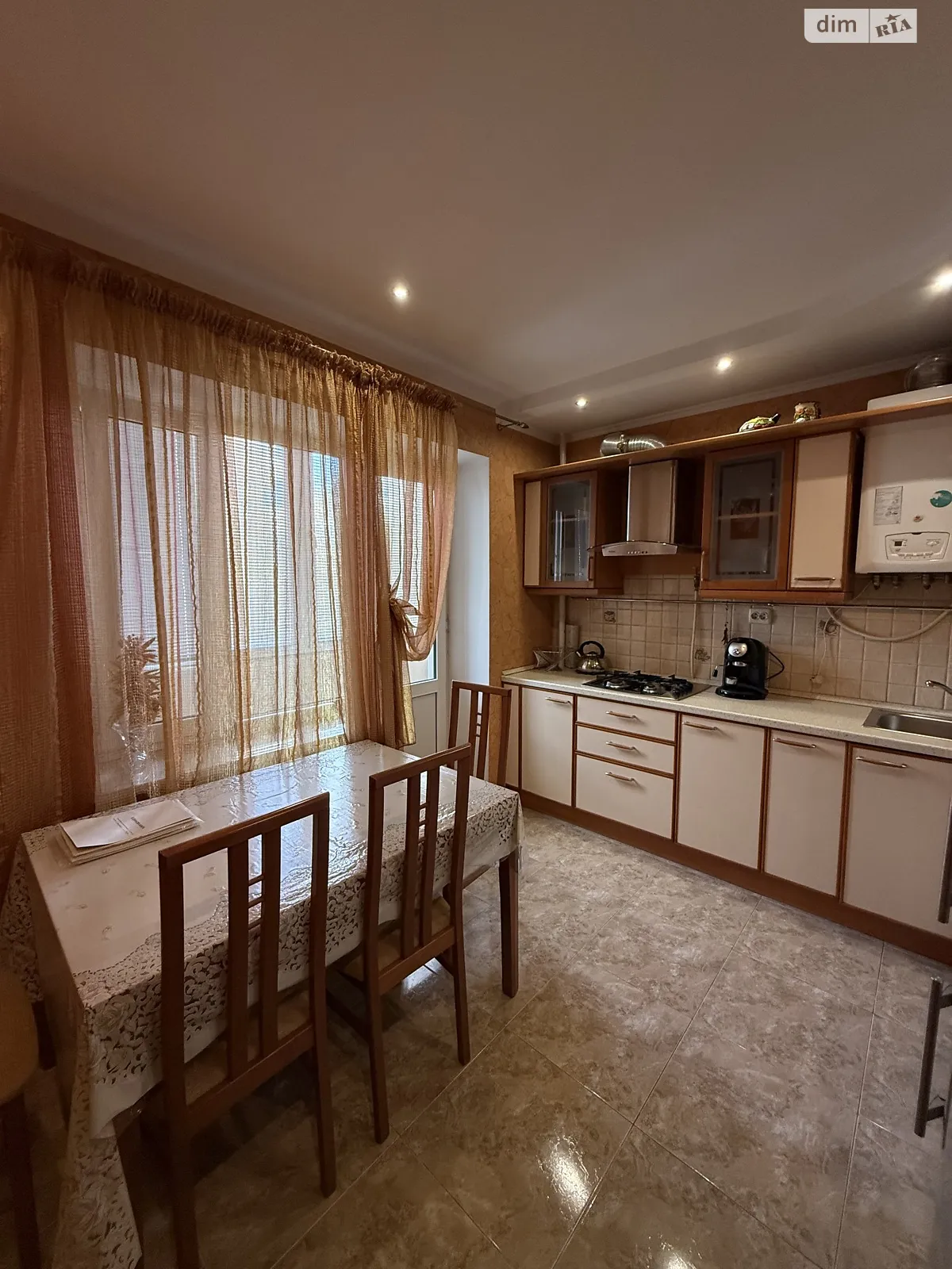 Продается 2-комнатная квартира 66.5 кв. м в Ровно, ул. Защитников Мариуполя(Костромская), 7 - фото 1