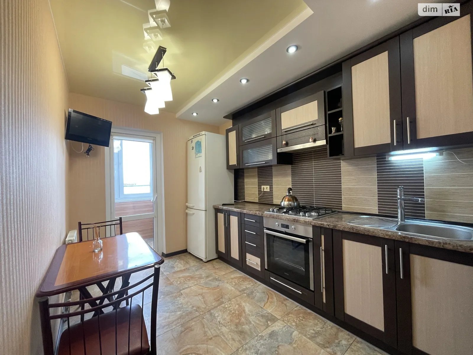 Продается 3-комнатная квартира 65 кв. м в Красилове, цена: 46000 $ - фото 1