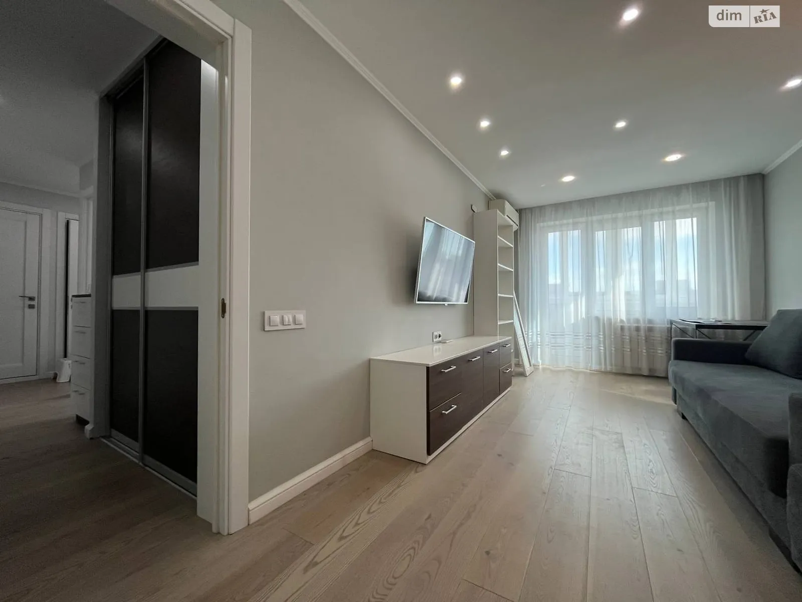 Здається в оренду 3-кімнатна квартира 70.3 кв. м у Дніпрі, вул. Мандриківська, 163 - фото 1