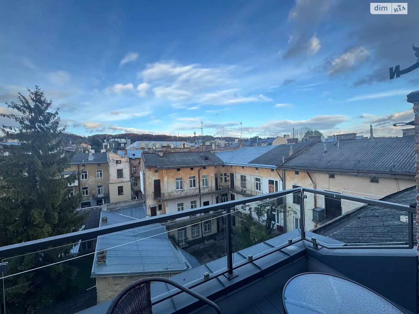 Продается дом на 4 этажа 49.4 кв. м с мебелью, цена: 149000 $ - фото 1