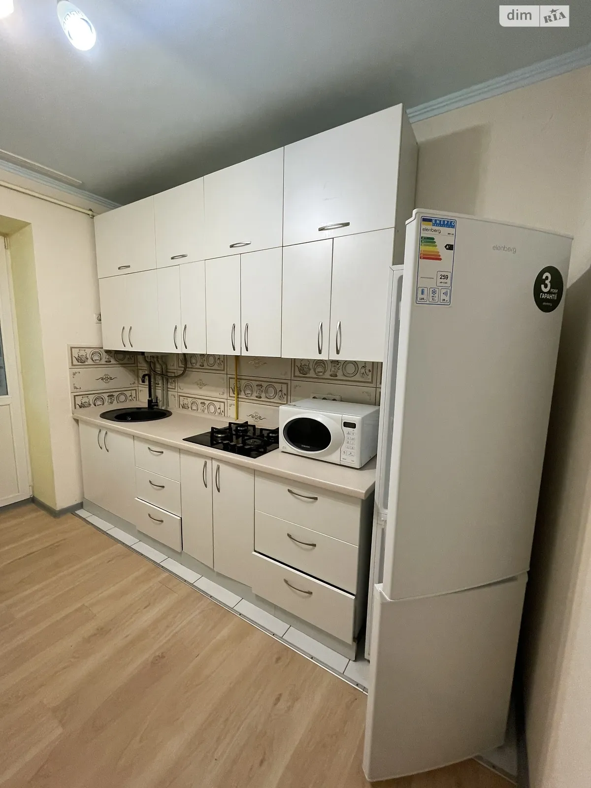 Продается 1-комнатная квартира 40.5 кв. м в Ирпене, ул. Николая Сингаевского(Новооскольская) - фото 1