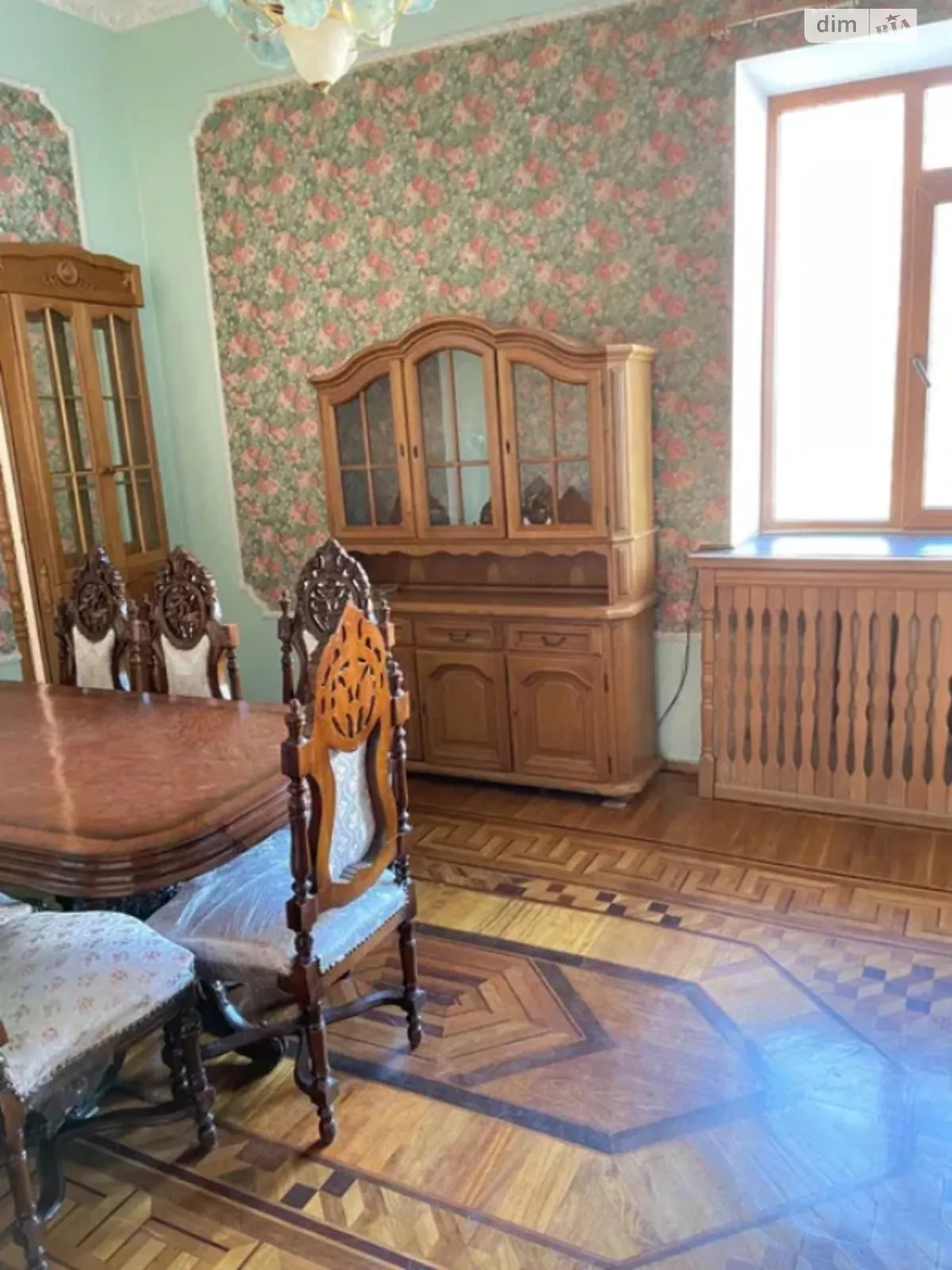 Продається 2-кімнатна квартира 71.2 кв. м у Одесі, пл. Катерининська - фото 1