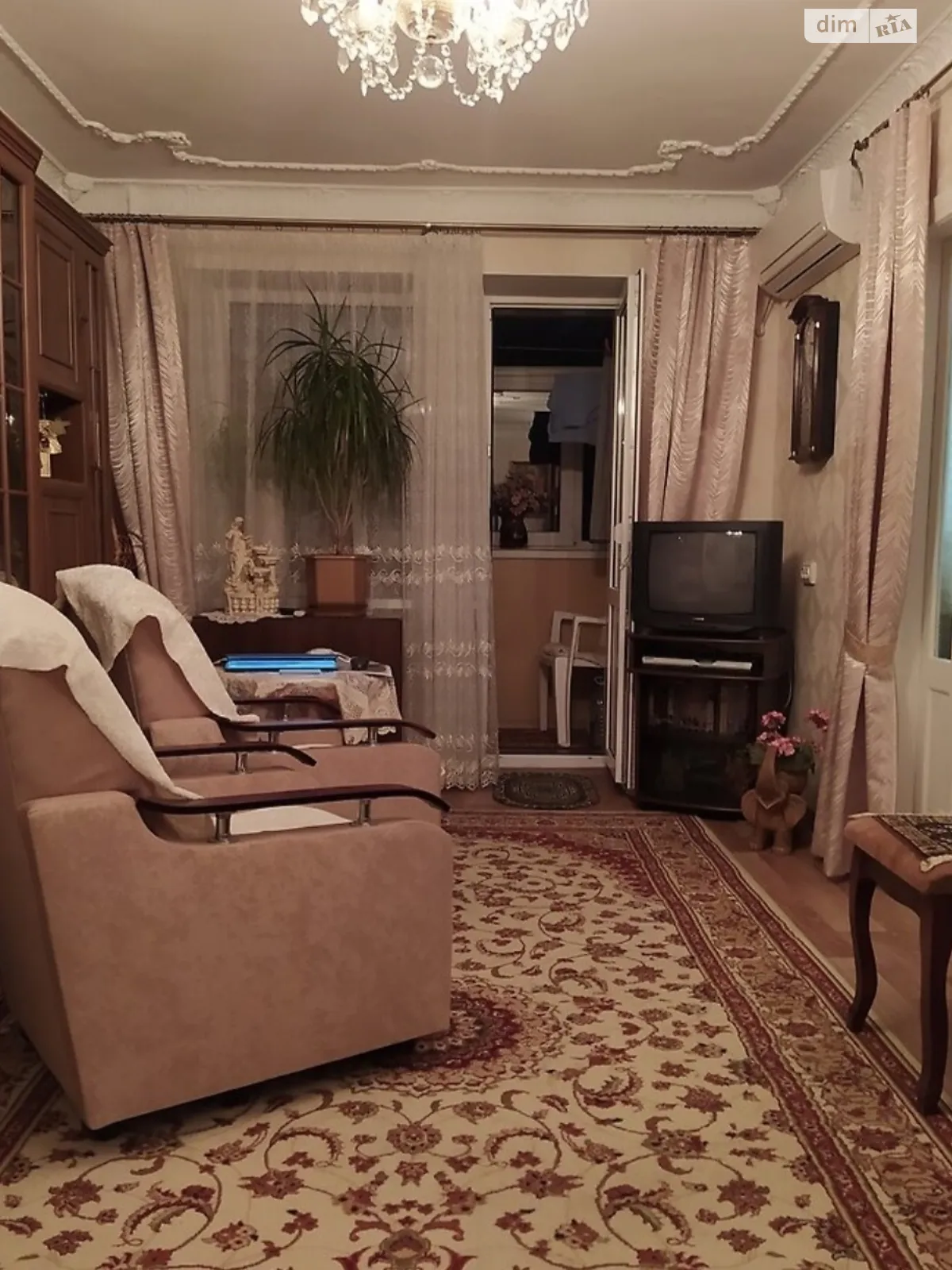 Продается 3-комнатная квартира 54.8 кв. м в Днепре, ул. Пехоты Короля(Чайкиной Лизы) - фото 1