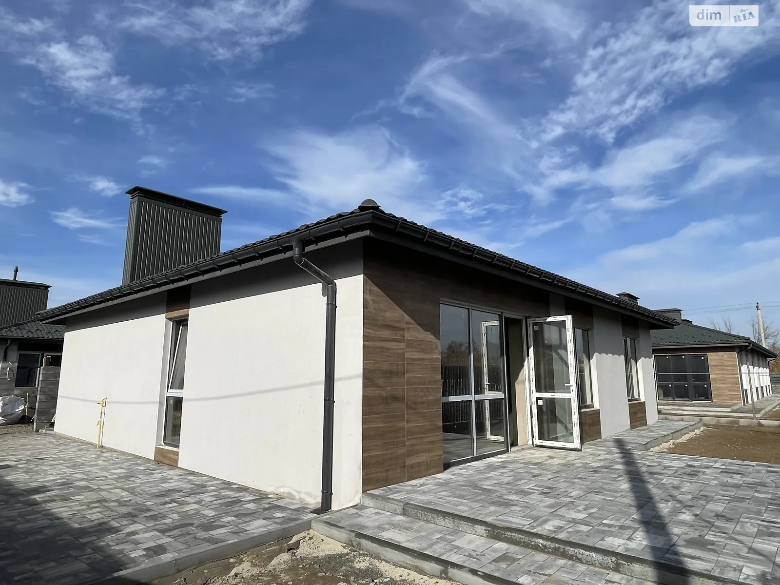 Продается одноэтажный дом 100 кв. м с террасой, цена: 84000 $ - фото 1