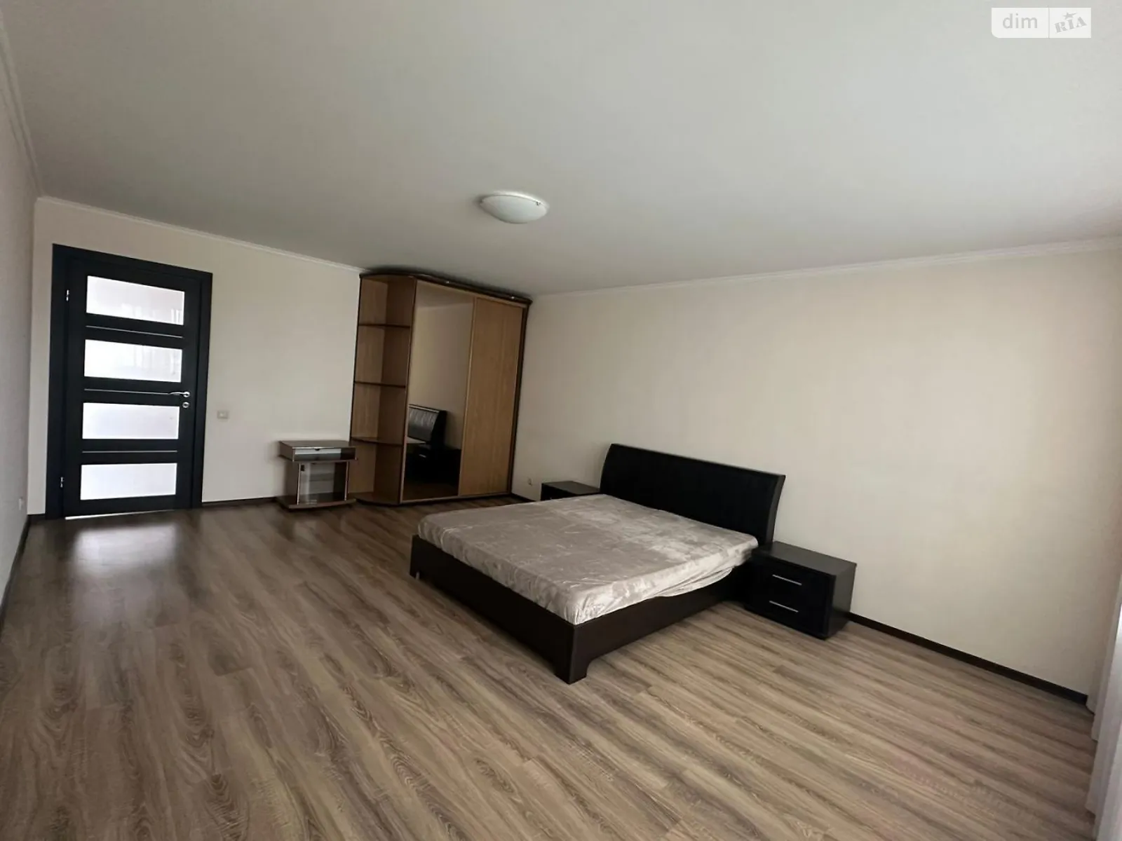 Сдается в аренду 2-комнатная квартира 92 кв. м в Хмельницком, ул. Заречанская, 57/1 - фото 1