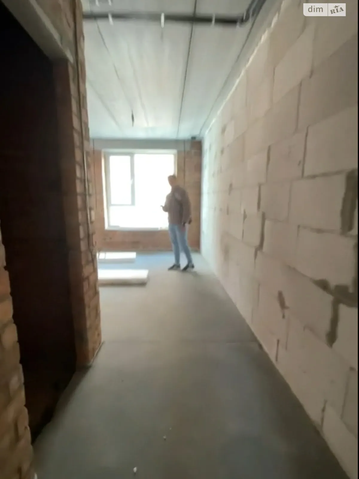 Продається 1-кімнатна квартира 16 кв. м у Гостомелі, вул. Мирна, 3 - фото 1