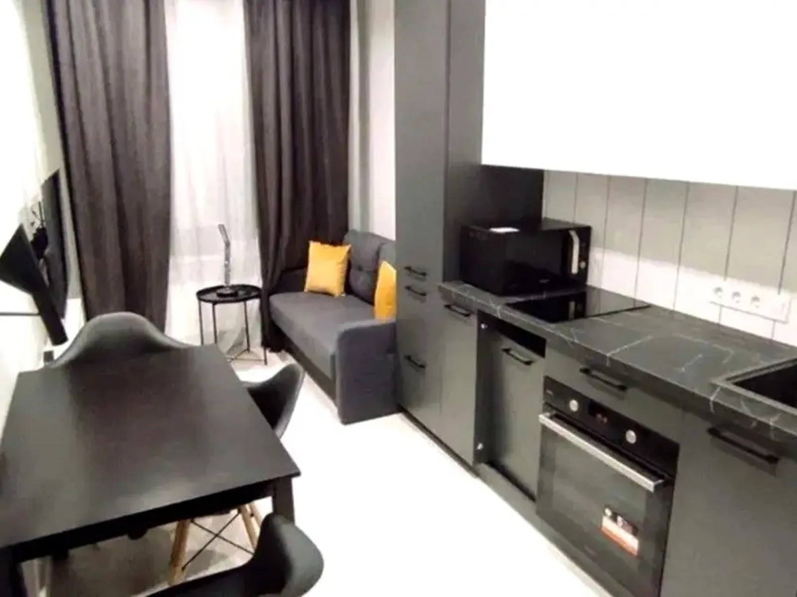 Продается 1-комнатная квартира 42 кв. м в Киеве, цена: 90000 $ - фото 1