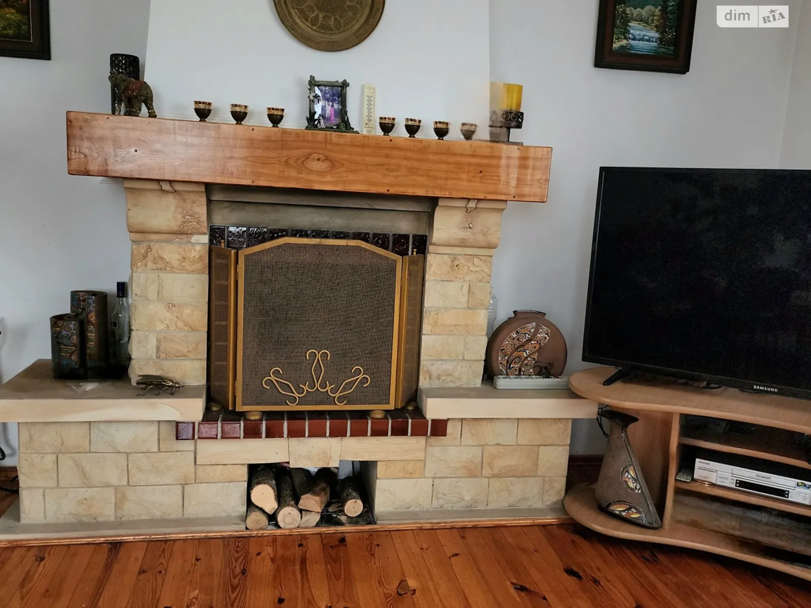 Продається будинок 3 поверховий 300 кв. м з каміном, цена: 195000 $ - фото 1